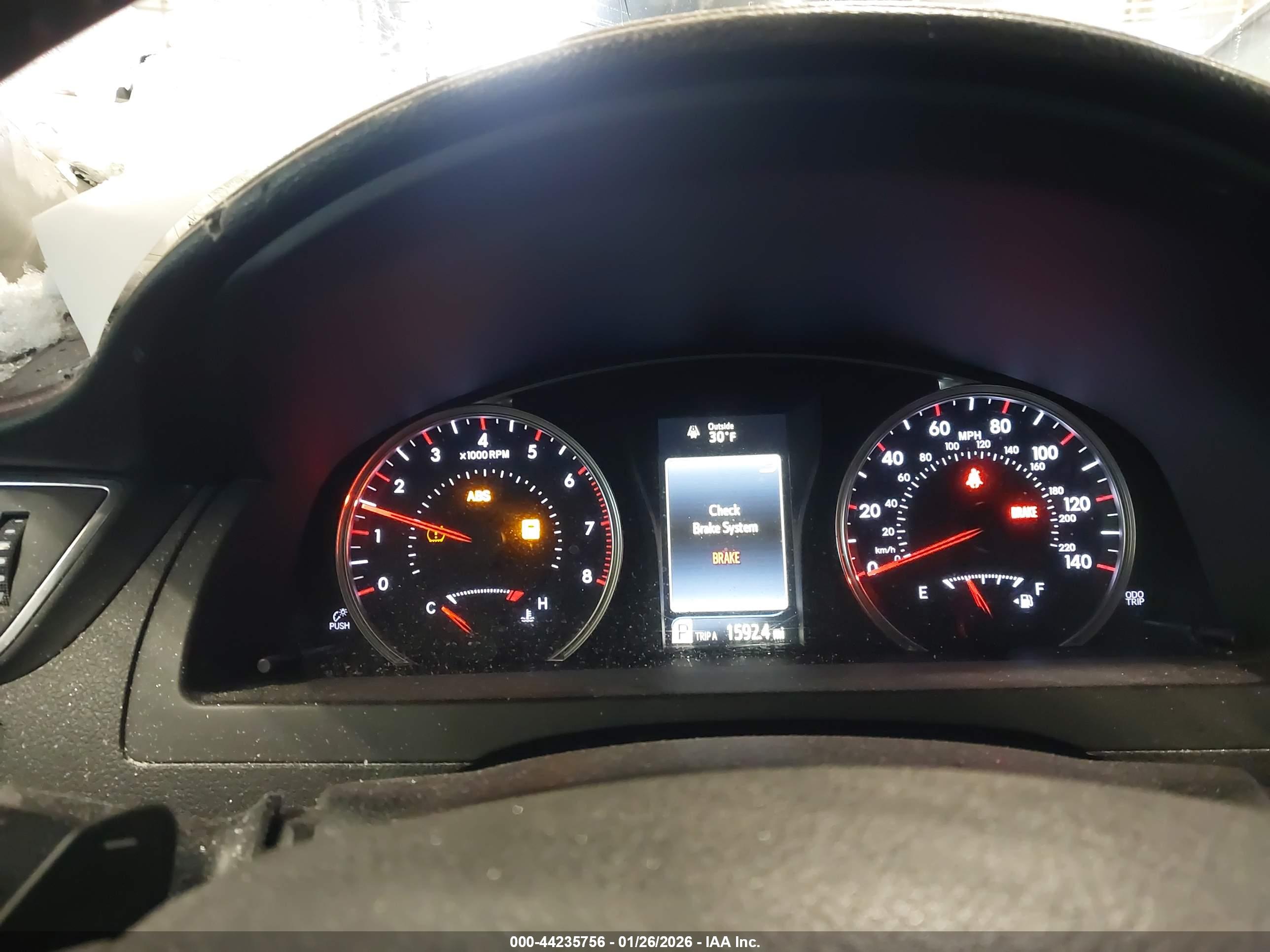 TOYOTA CAMRY image 7