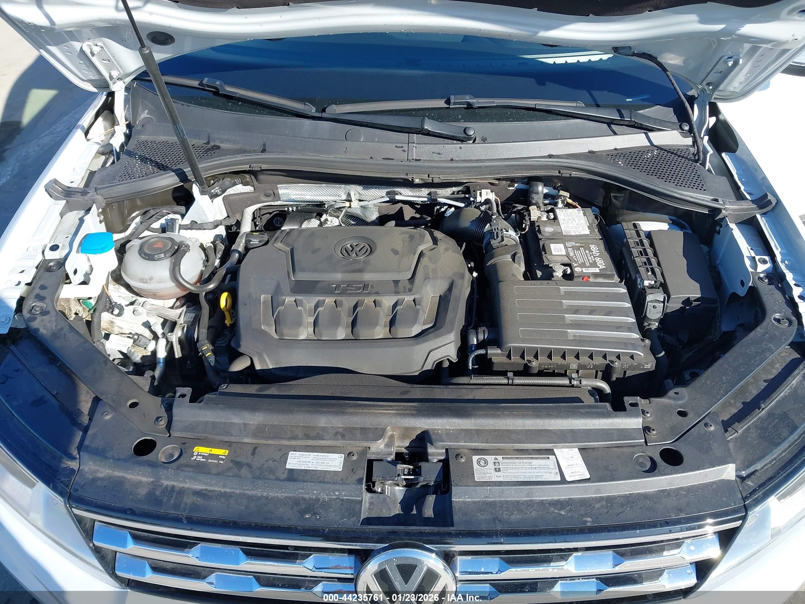 VOLKSWAGEN TIGUAN image 10