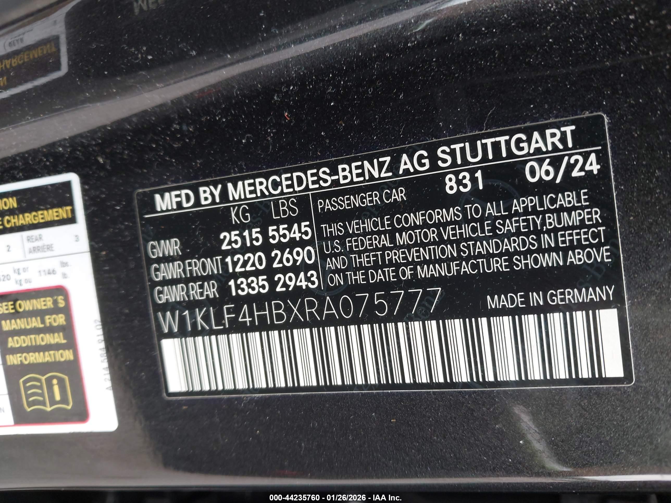 MERCEDES-BENZ E image 9