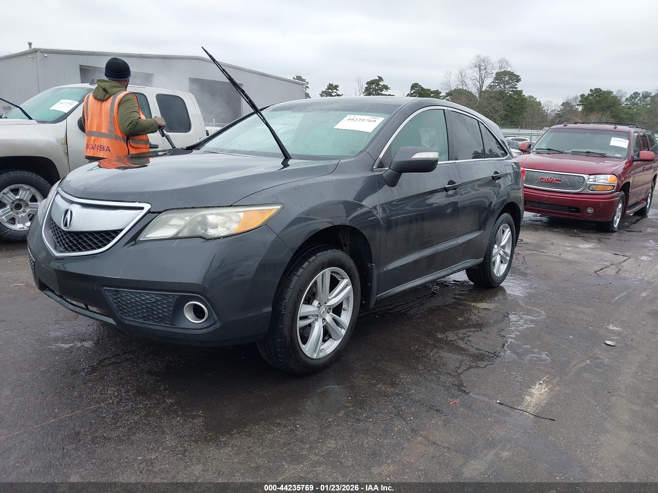 ACURA RDX image 2