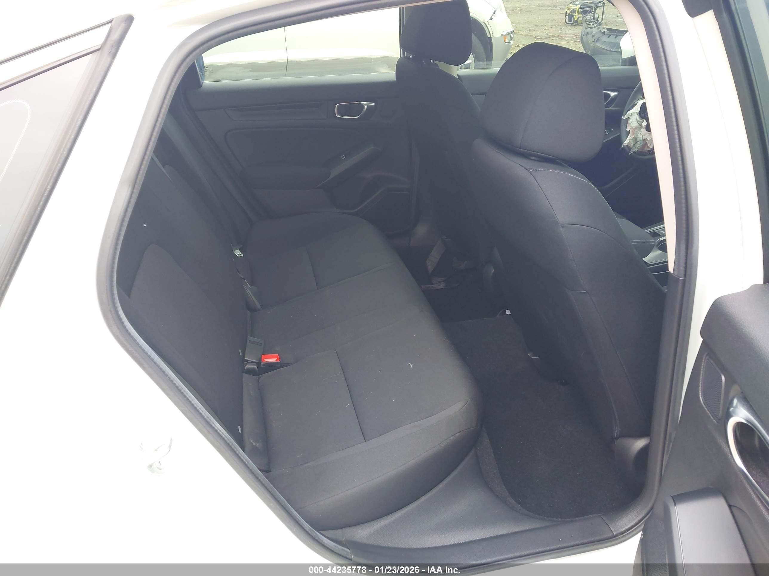 HONDA CIVIC image 8
