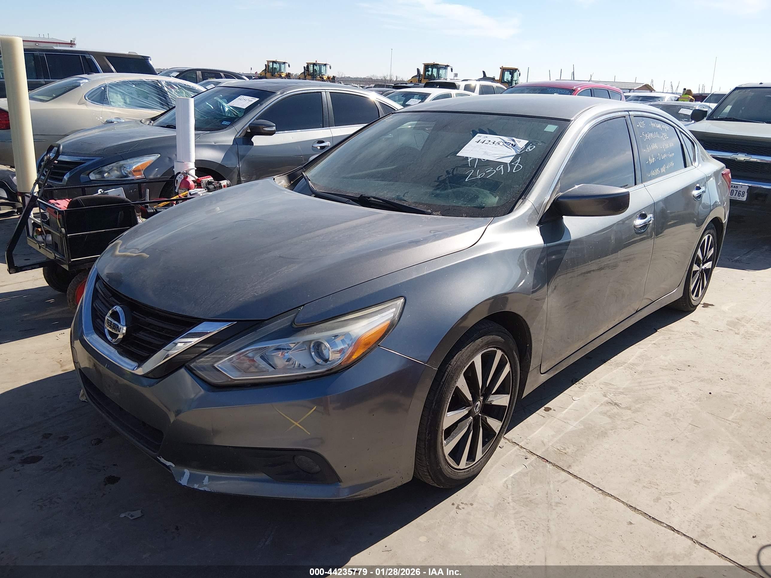 NISSAN ALTIMA image 2