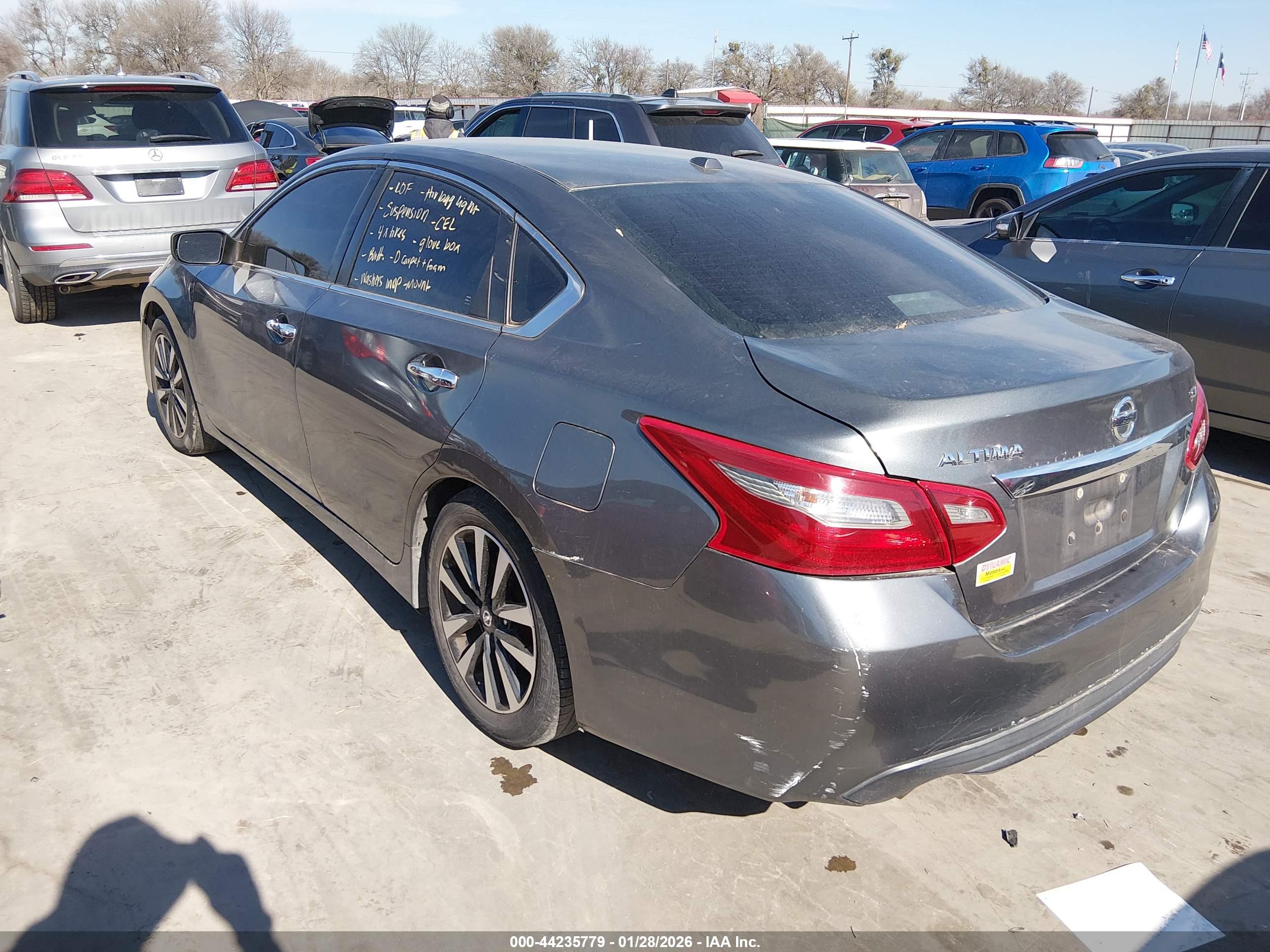 NISSAN ALTIMA image 3