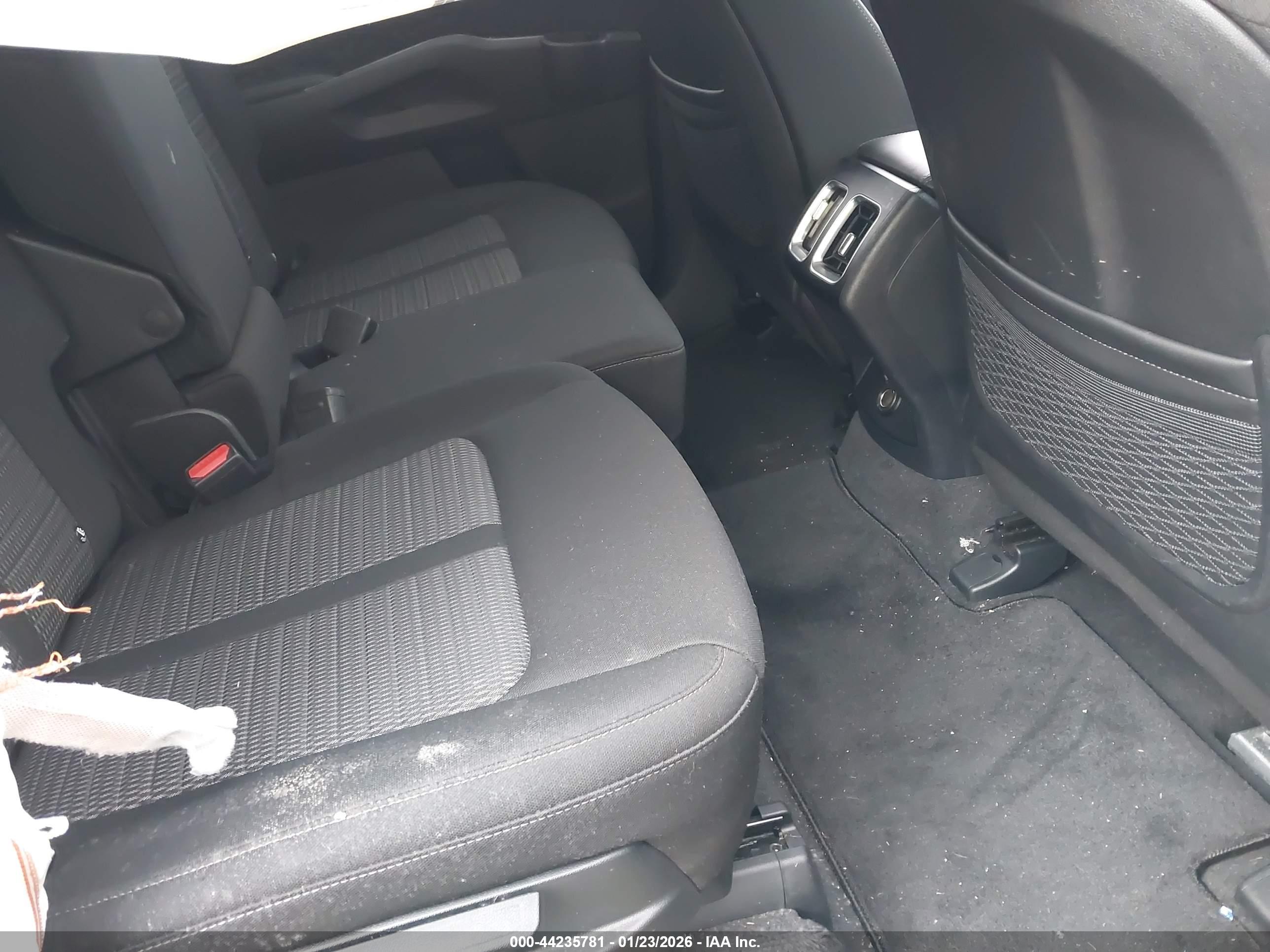 KIA SORENTO image 8