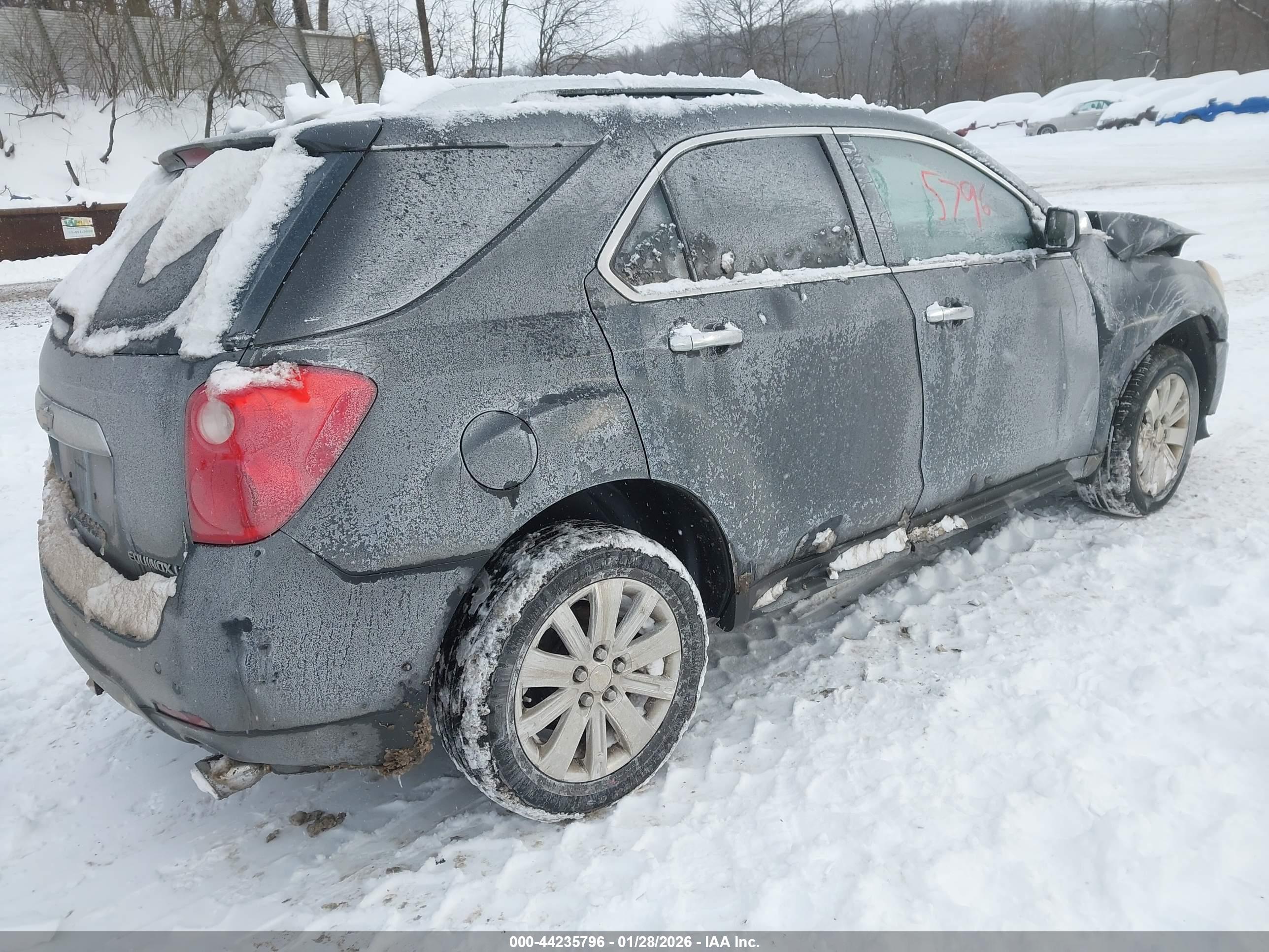 CHEVROLET EQUINOX image 4