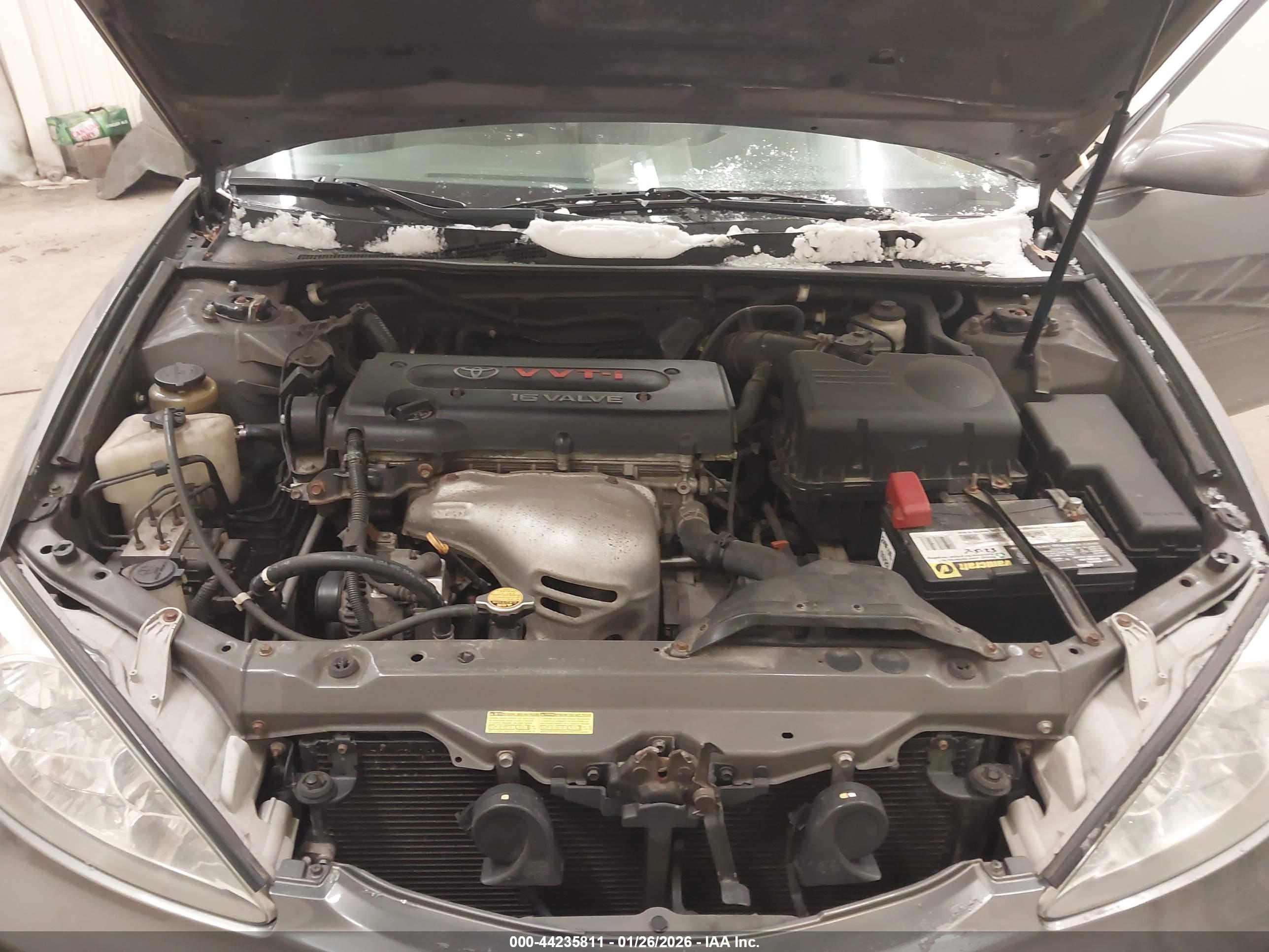 TOYOTA CAMRY image 10
