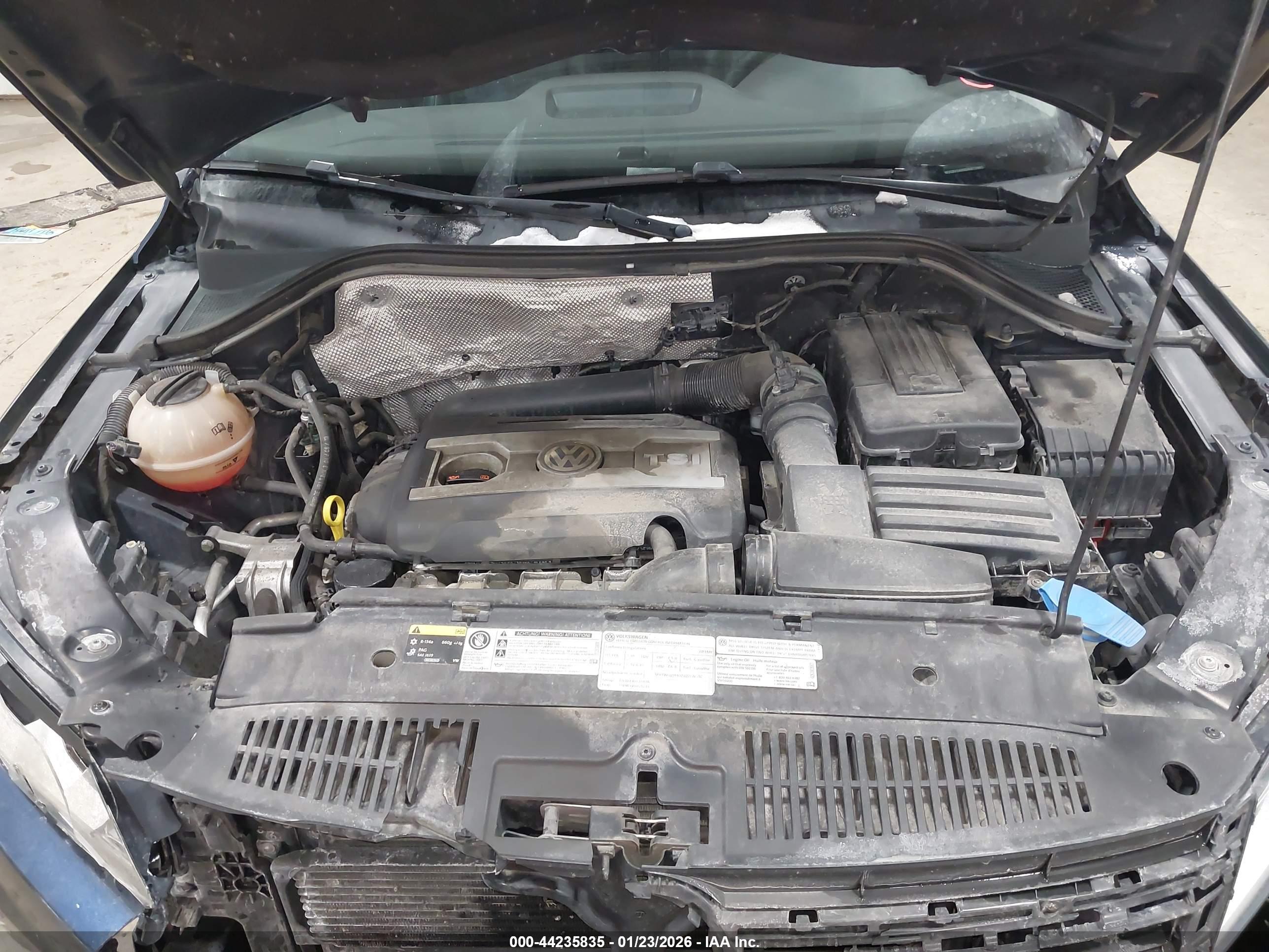VOLKSWAGEN TIGUAN image 10