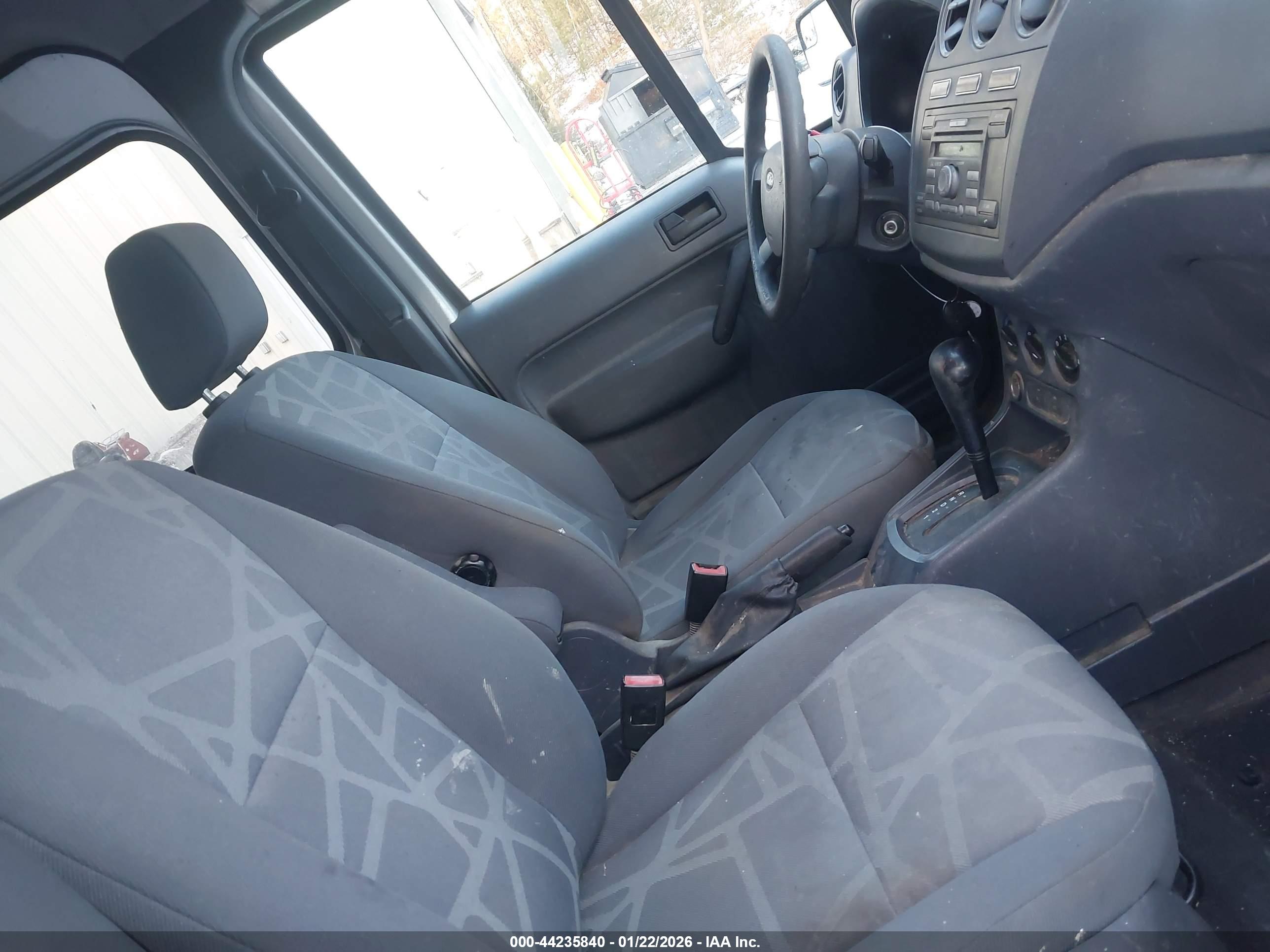 FORD TRANSIT image 5