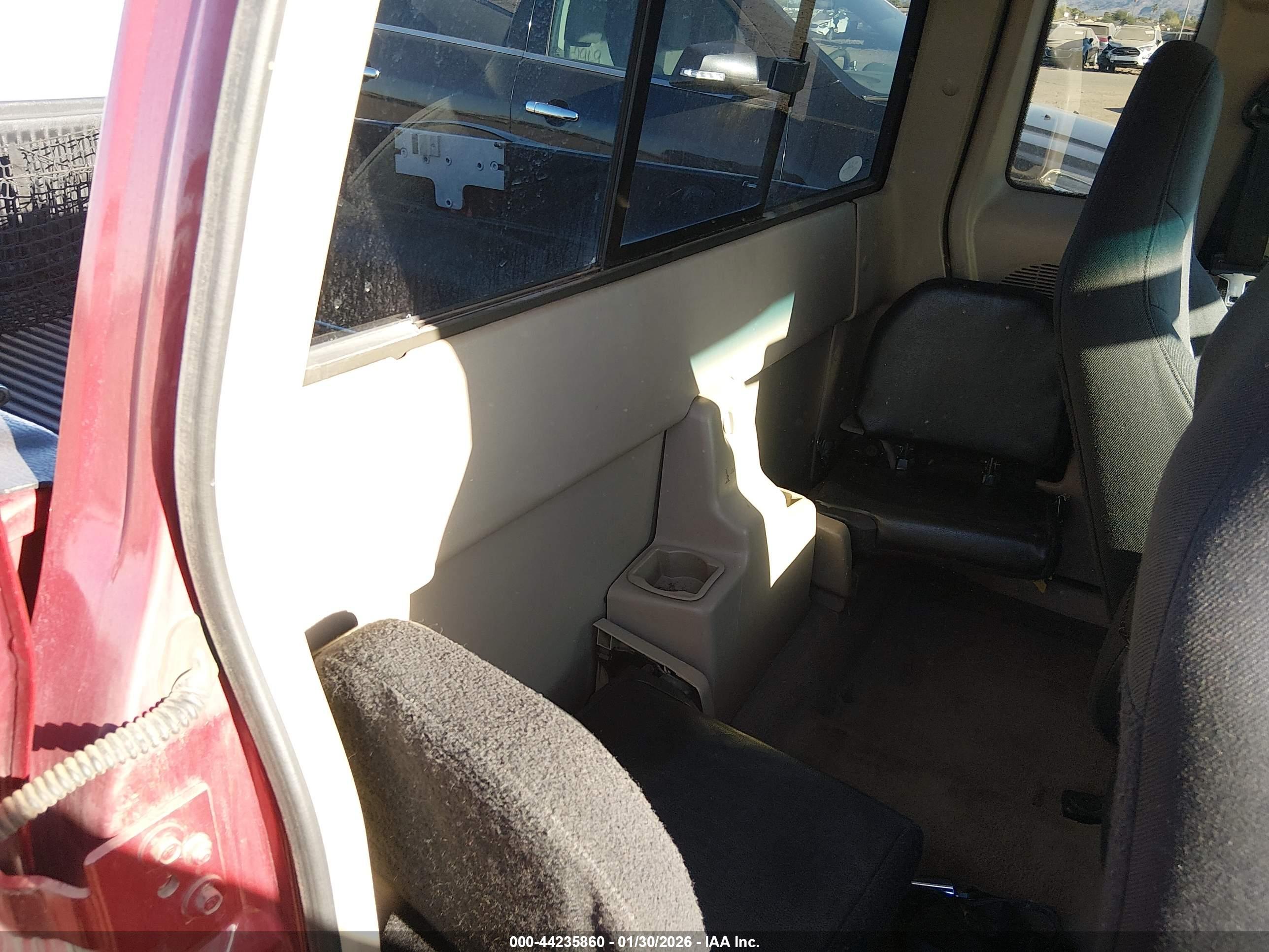 FORD RANGER image 8