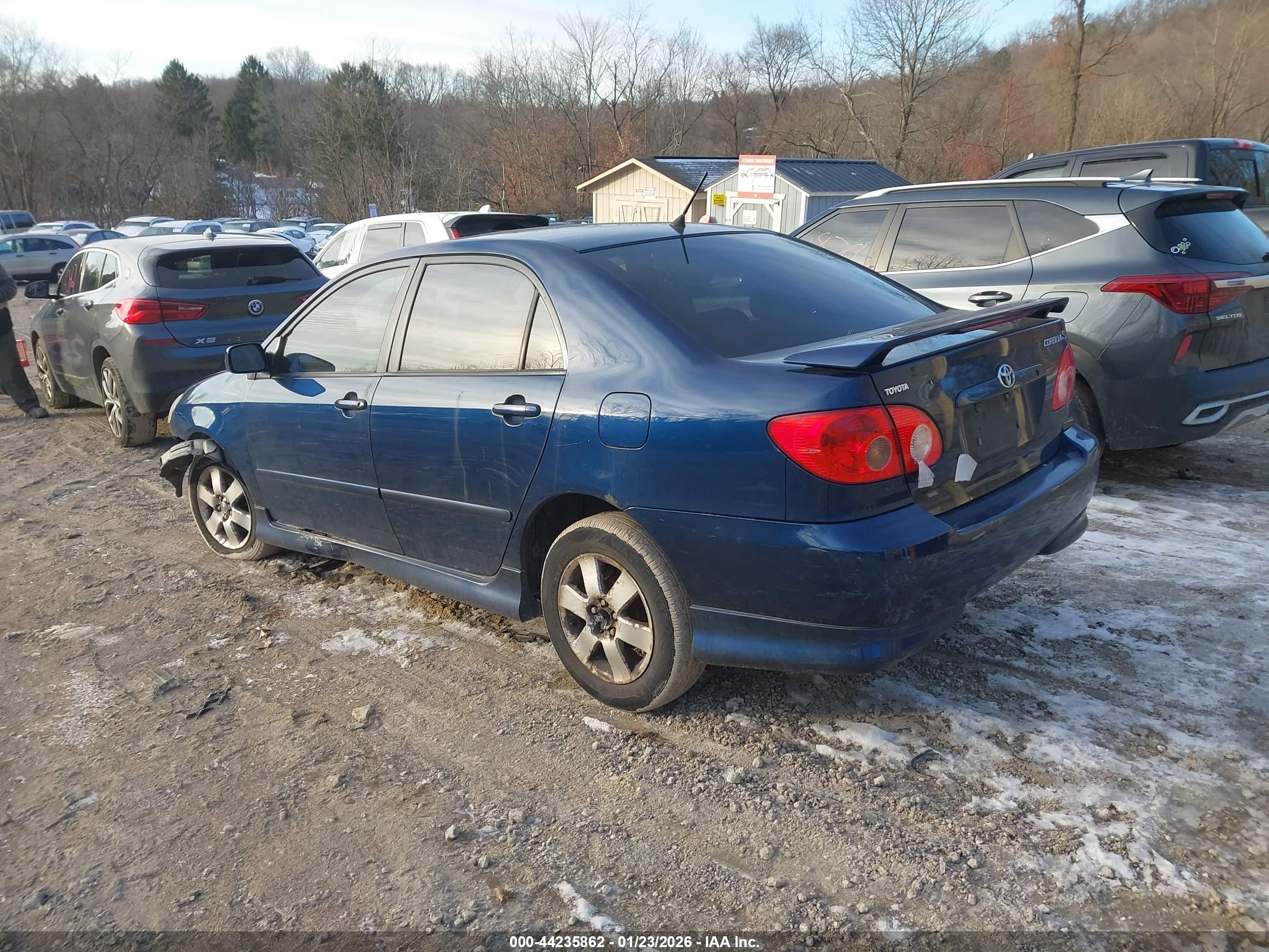 TOYOTA COROLLA image 3