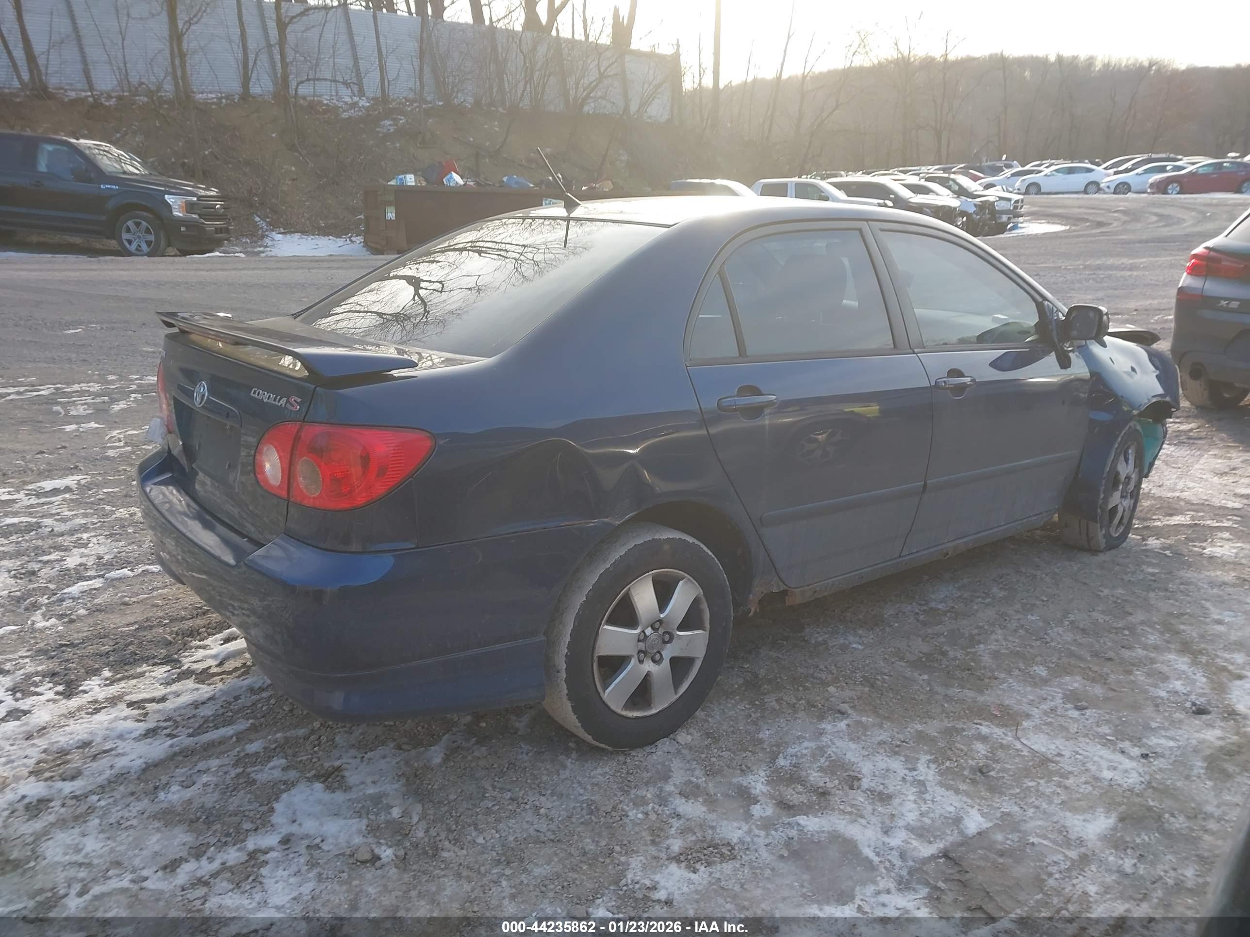 TOYOTA COROLLA image 4