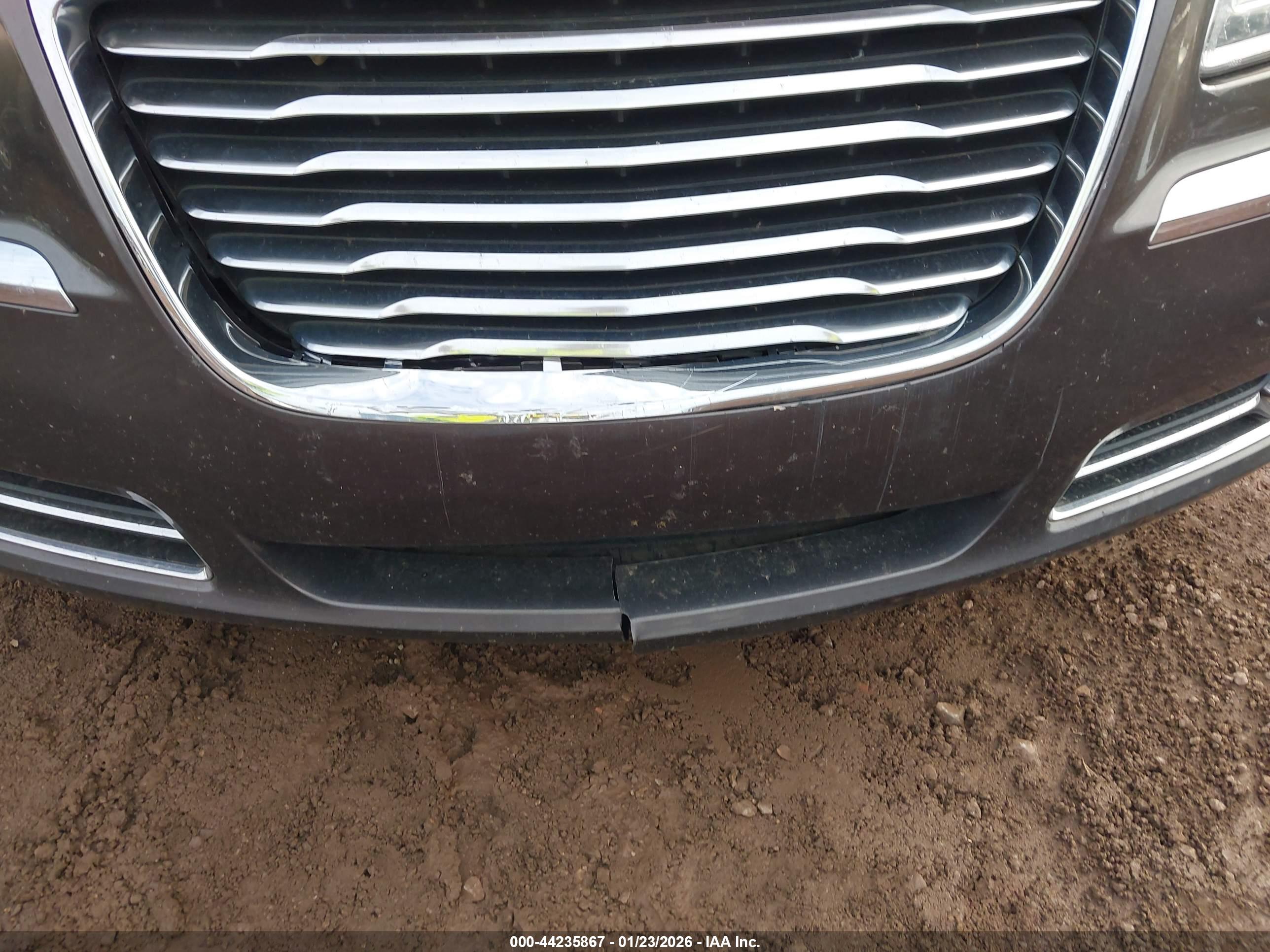 CHRYSLER 300C image 6