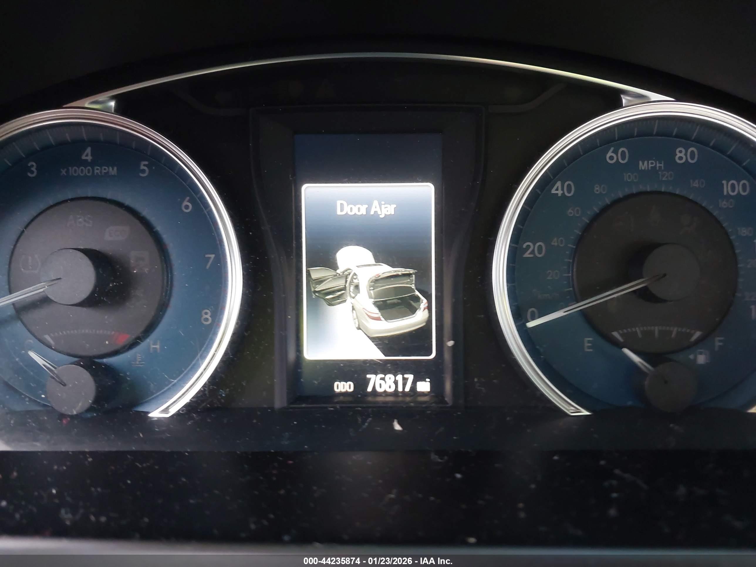 TOYOTA CAMRY image 7