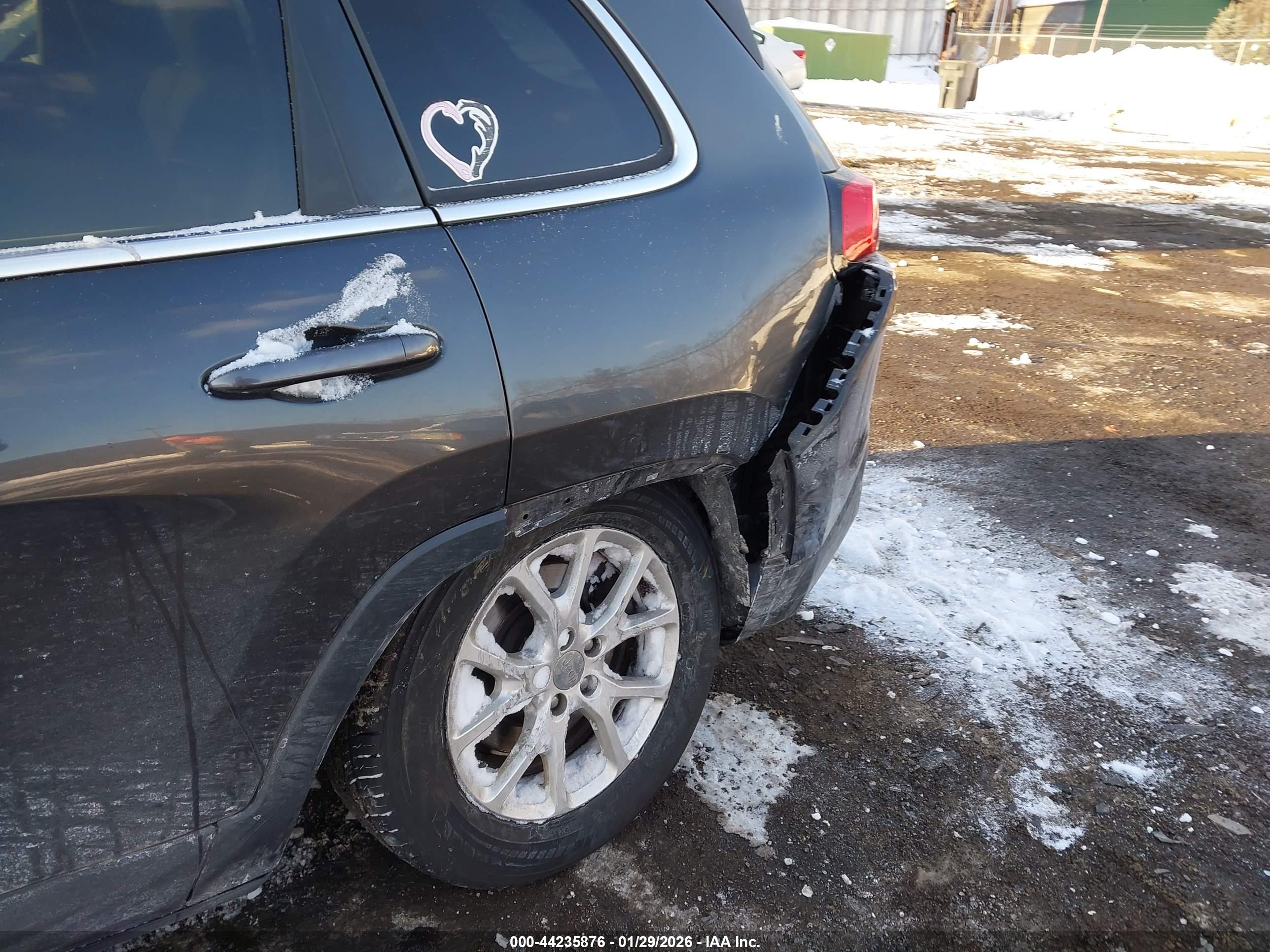 JEEP CHEROKEE image 6