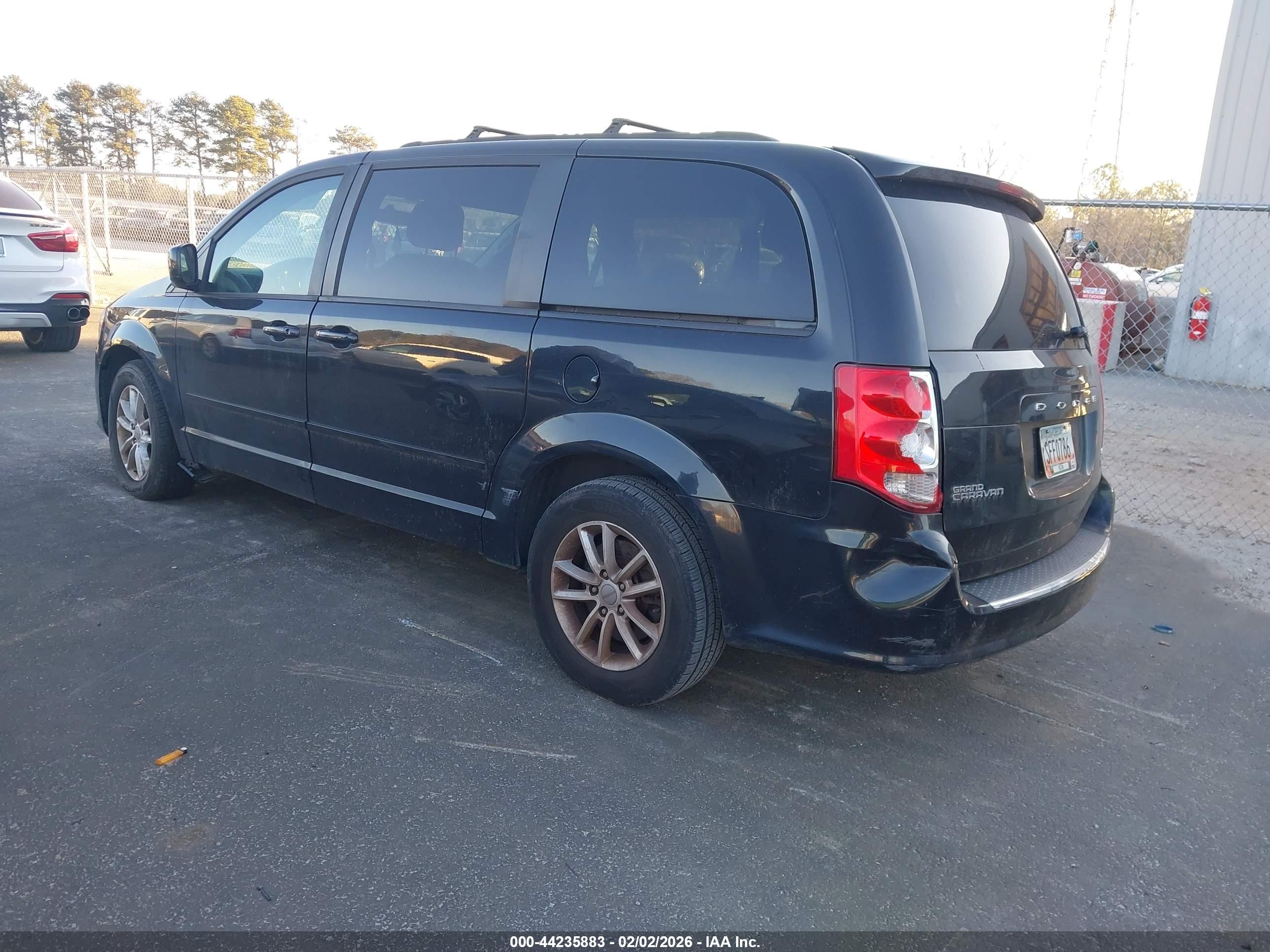DODGE GRAND image 3