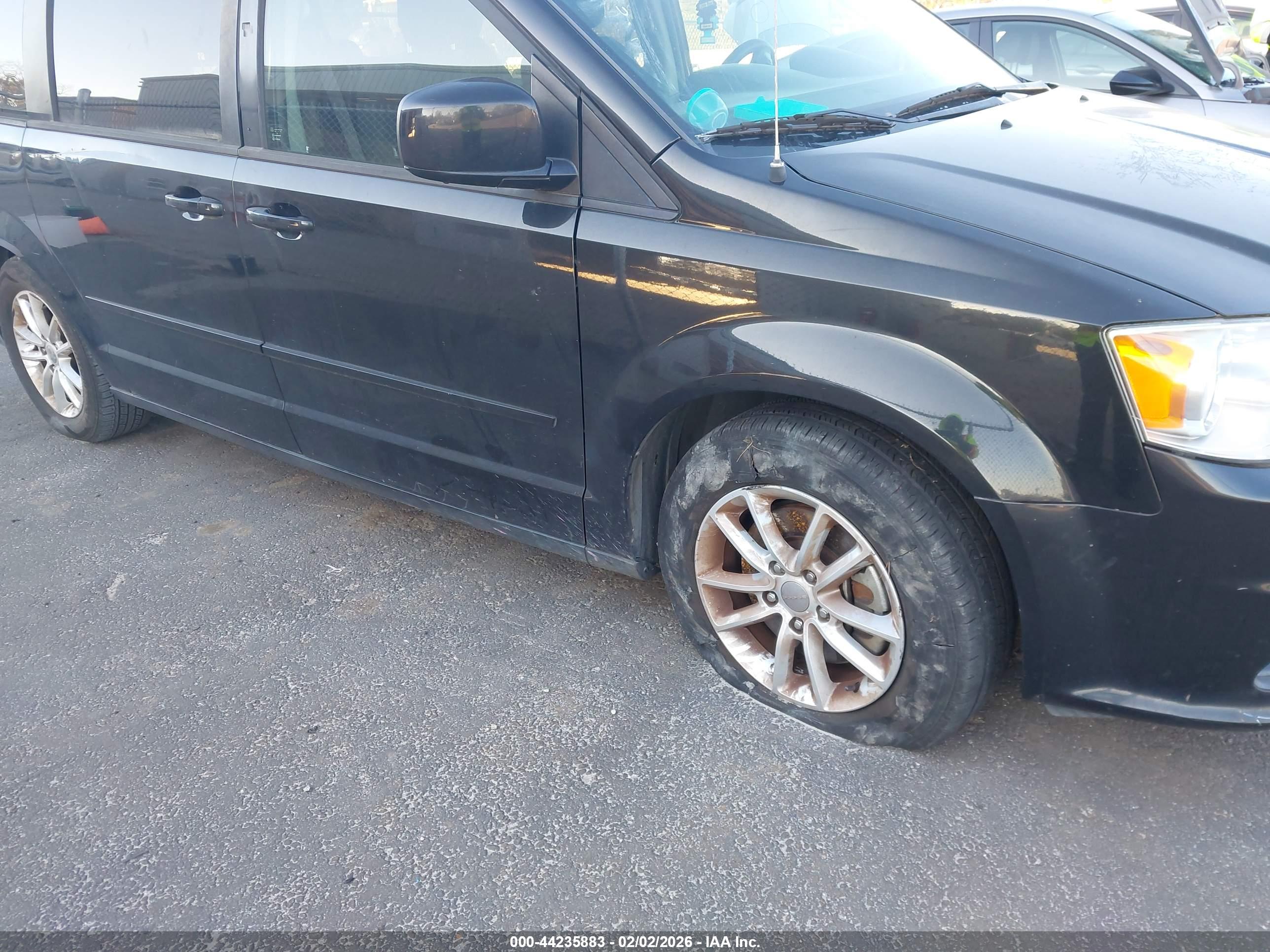DODGE GRAND image 6