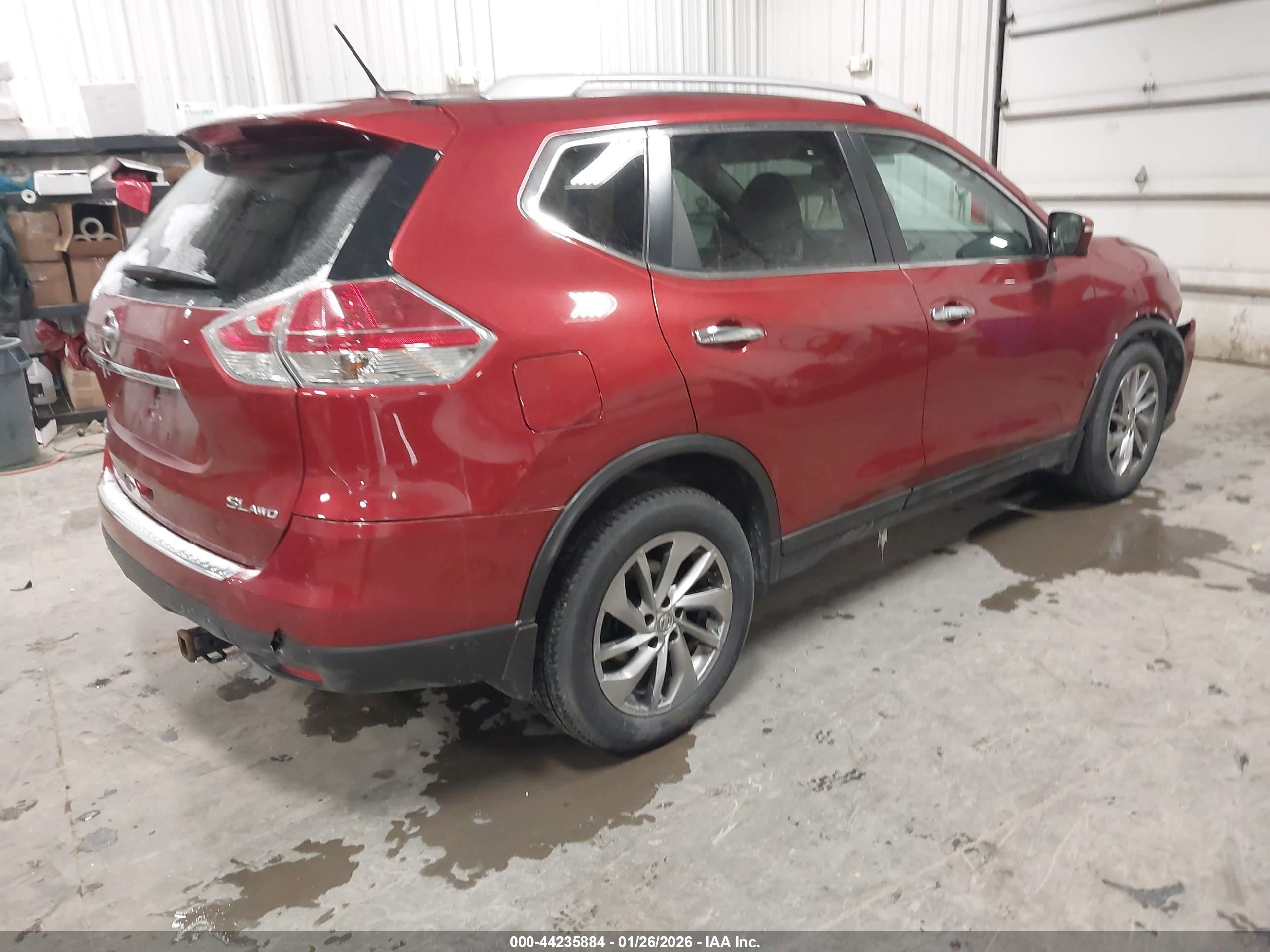 NISSAN ROGUE image 4
