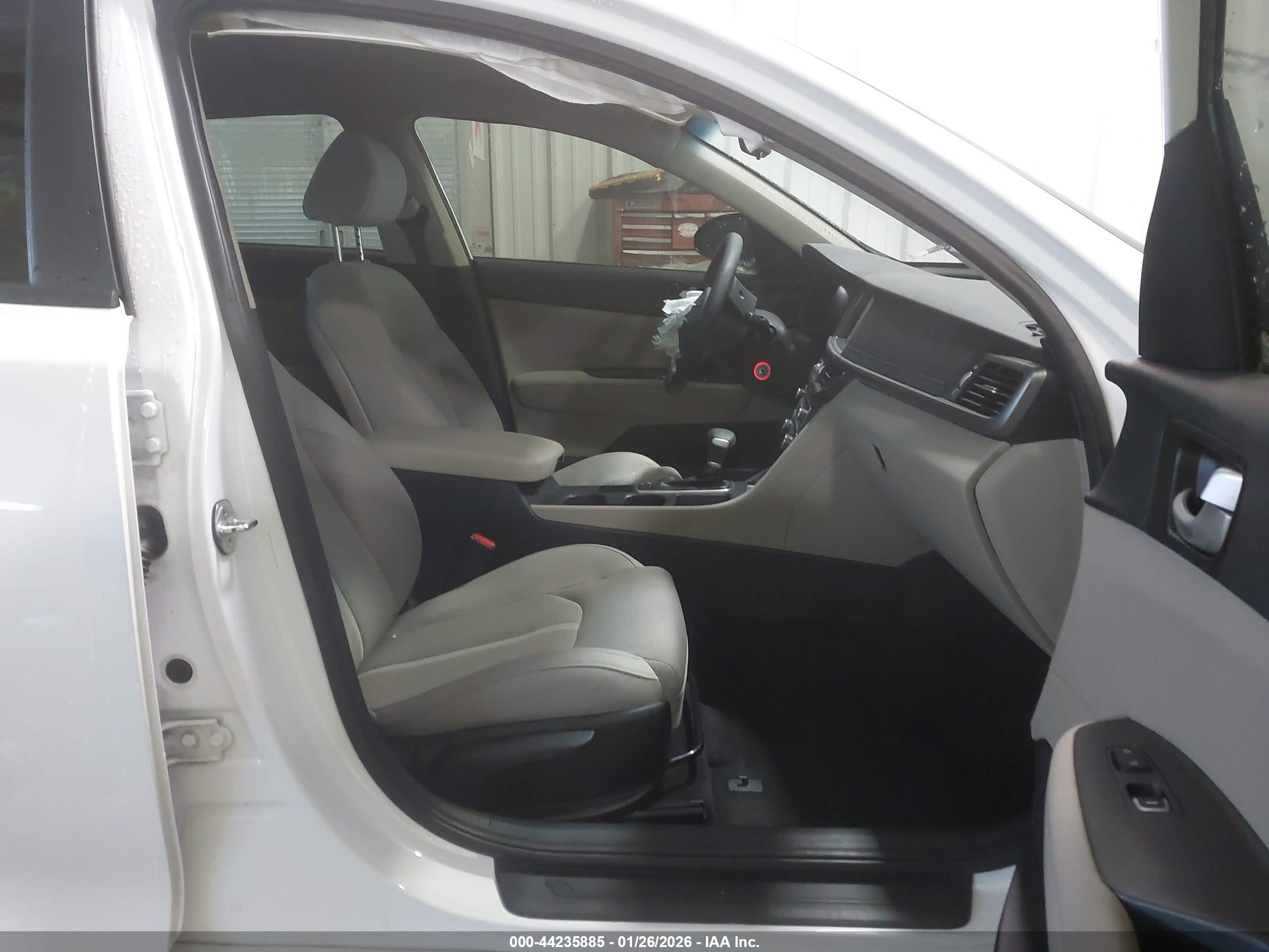 KIA OPTIMA image 5