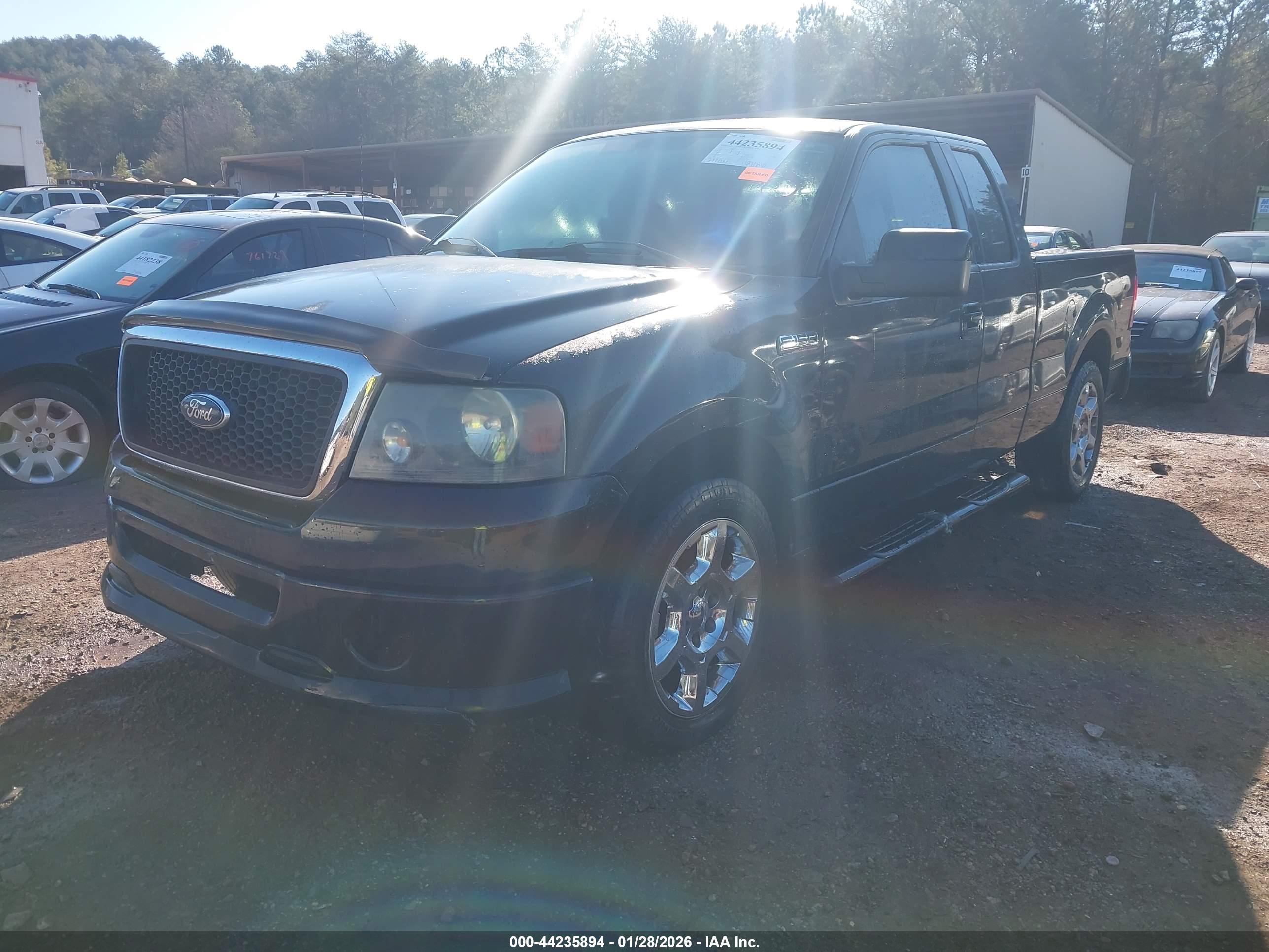 FORD F-150 image 2