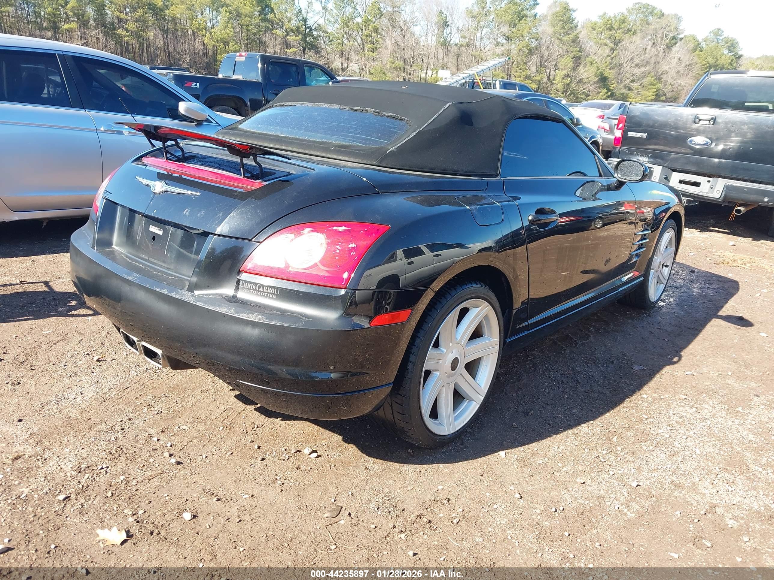 CHRYSLER CROSSFIRE image 4