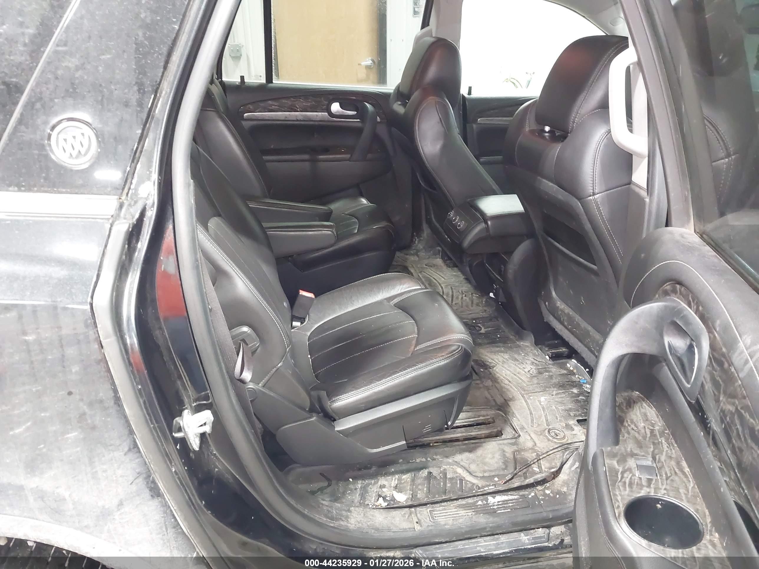 BUICK ENCLAVE image 8
