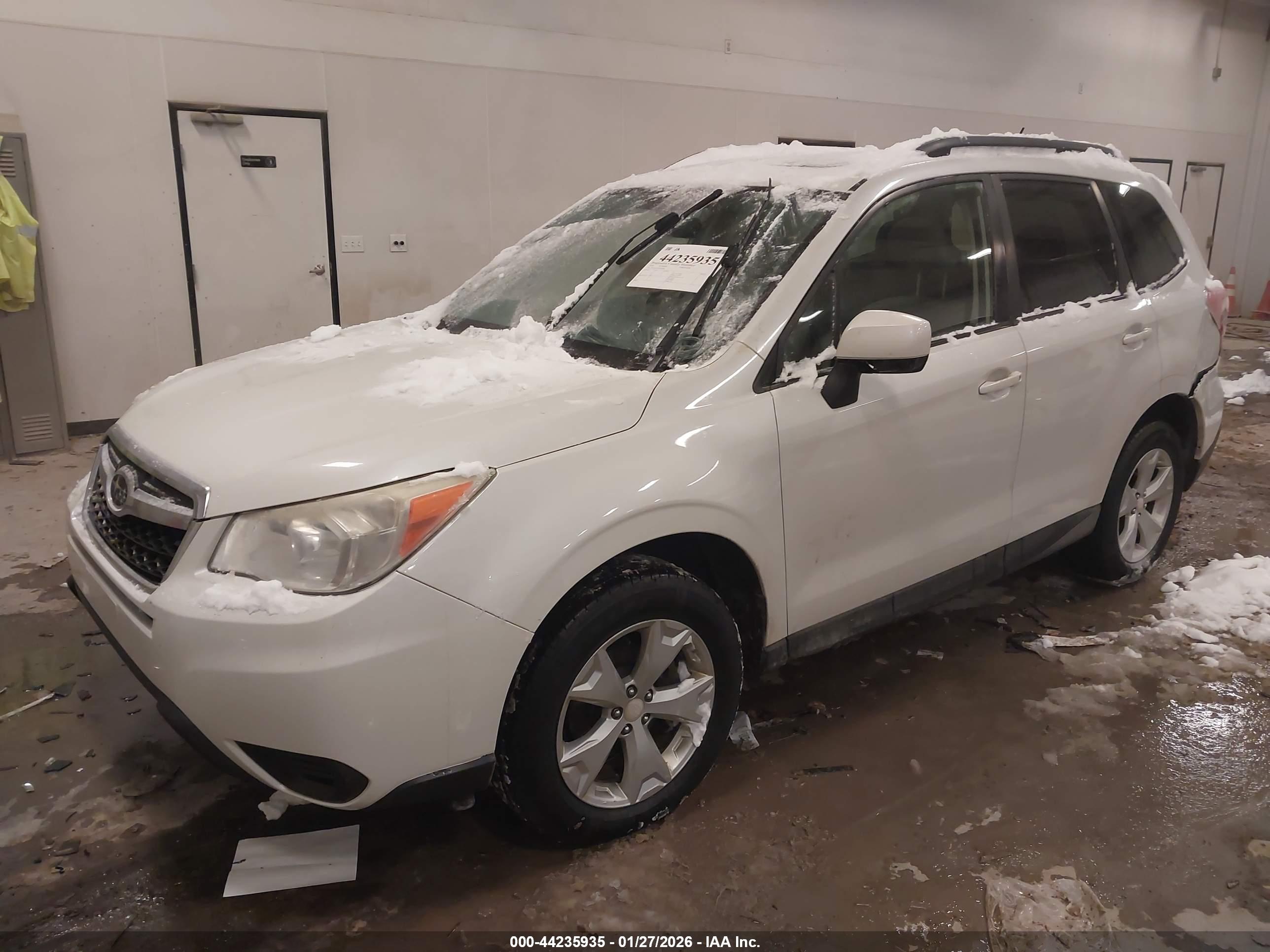 SUBARU FORESTER image 2