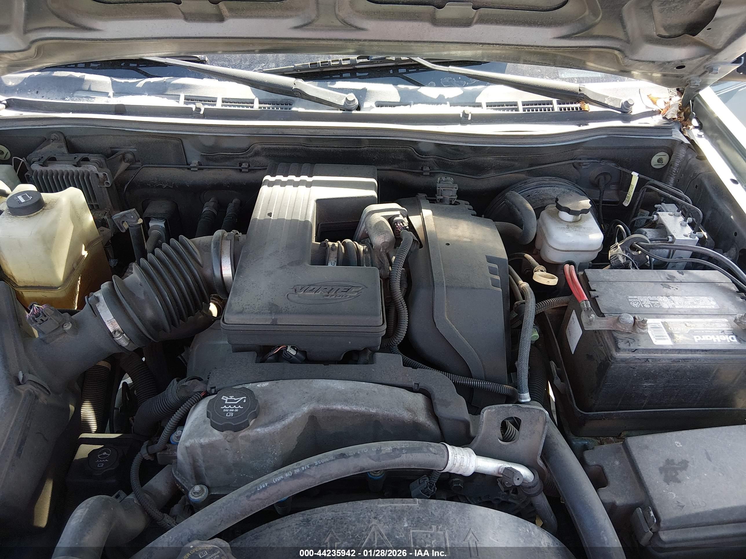 CHEVROLET COLORADO image 10