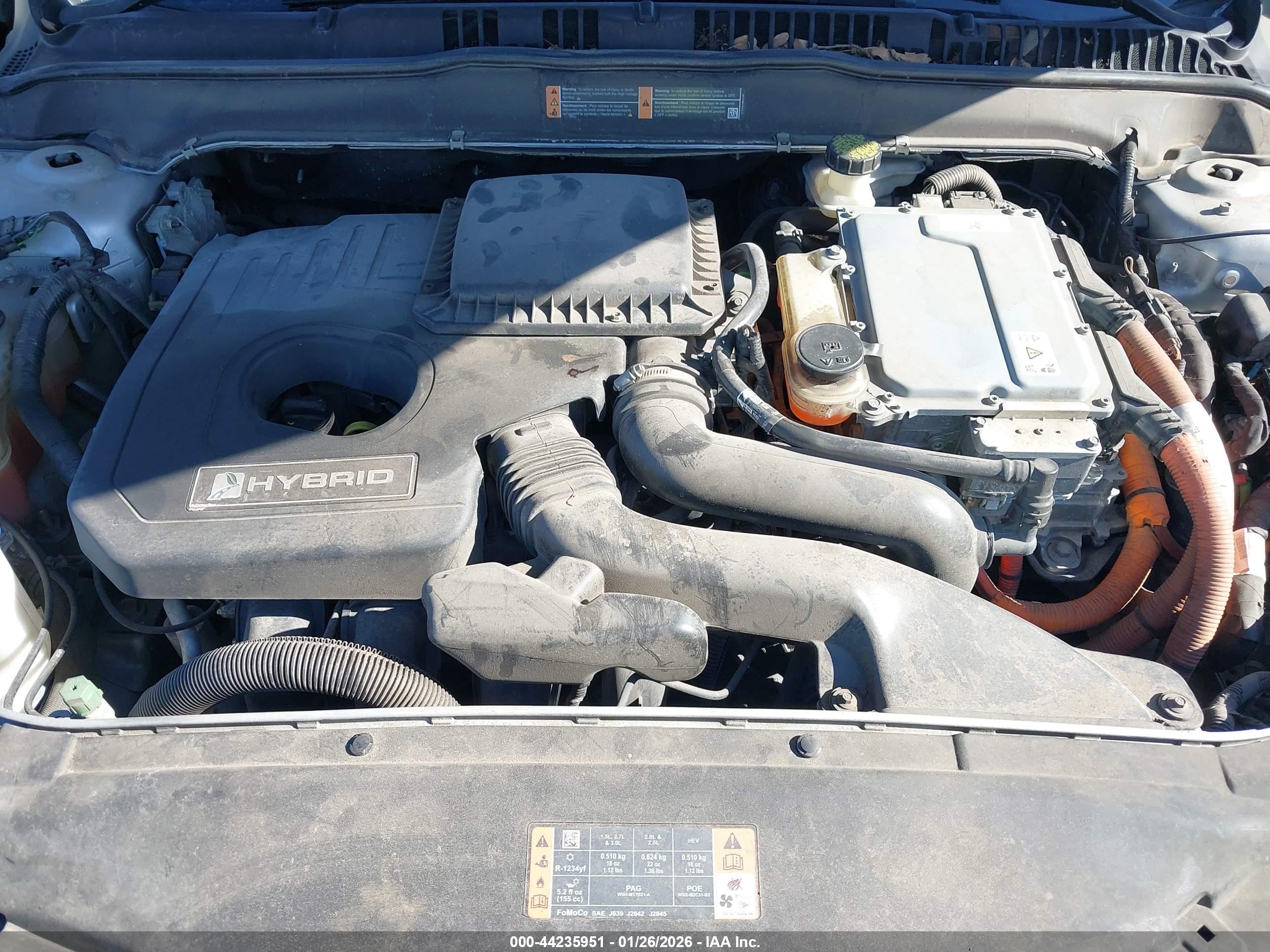 FORD FUSION image 10