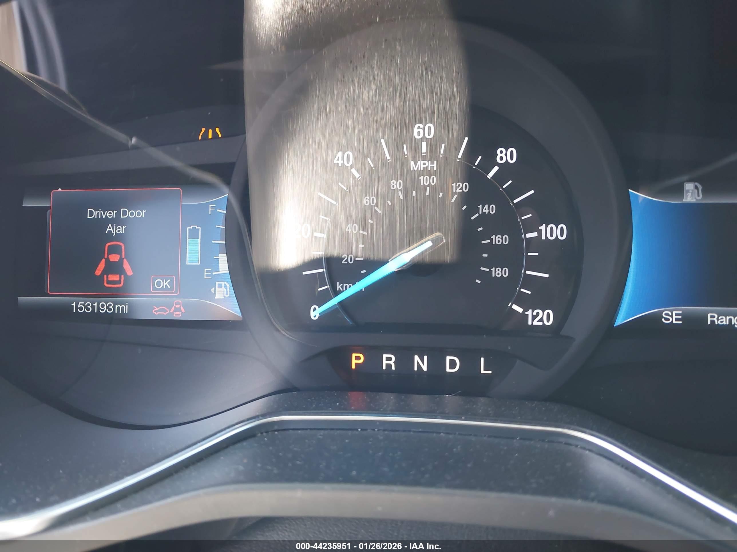 FORD FUSION image 7