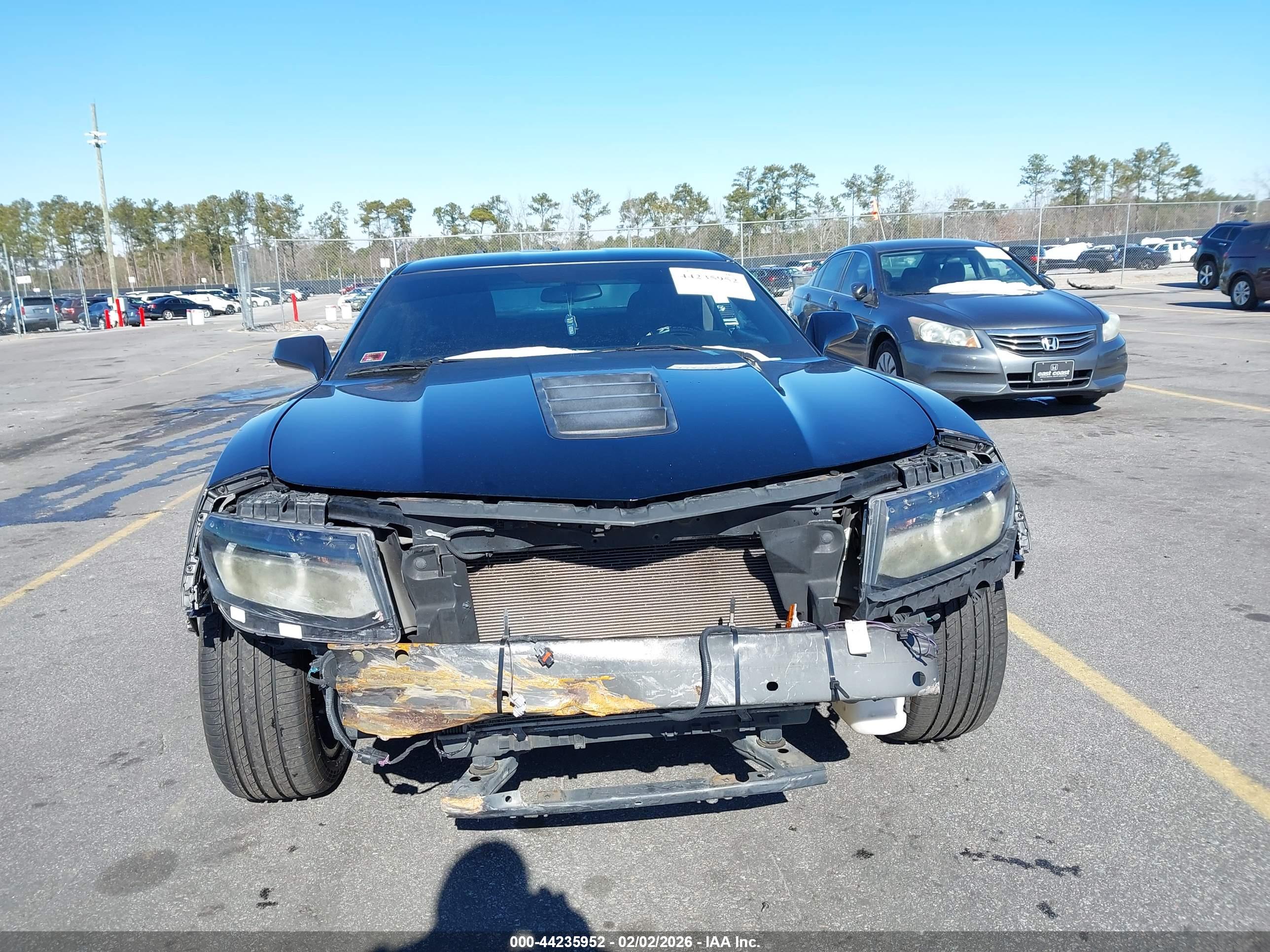 CHEVROLET CAMARO image 6