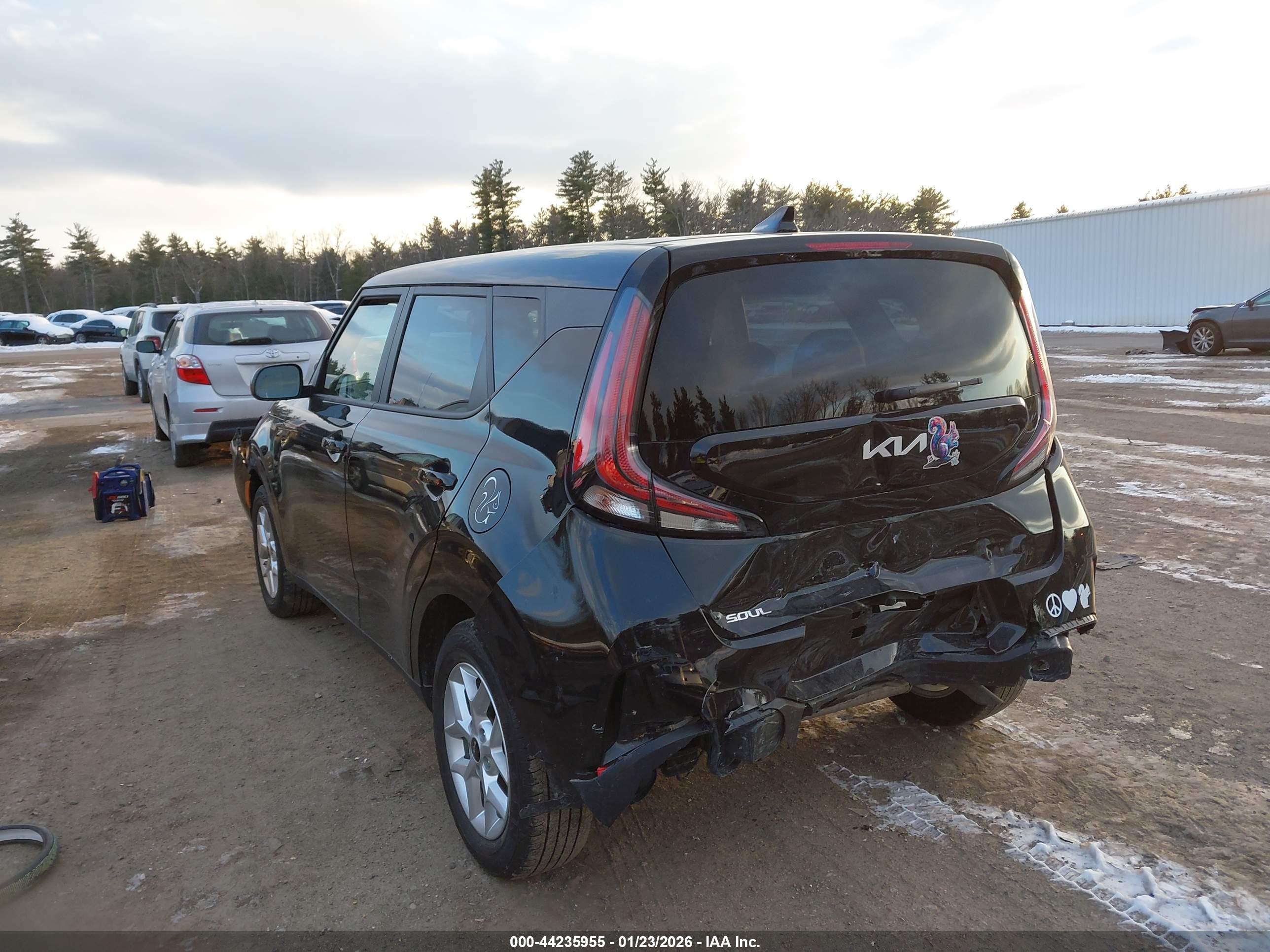 KIA SOUL image 3