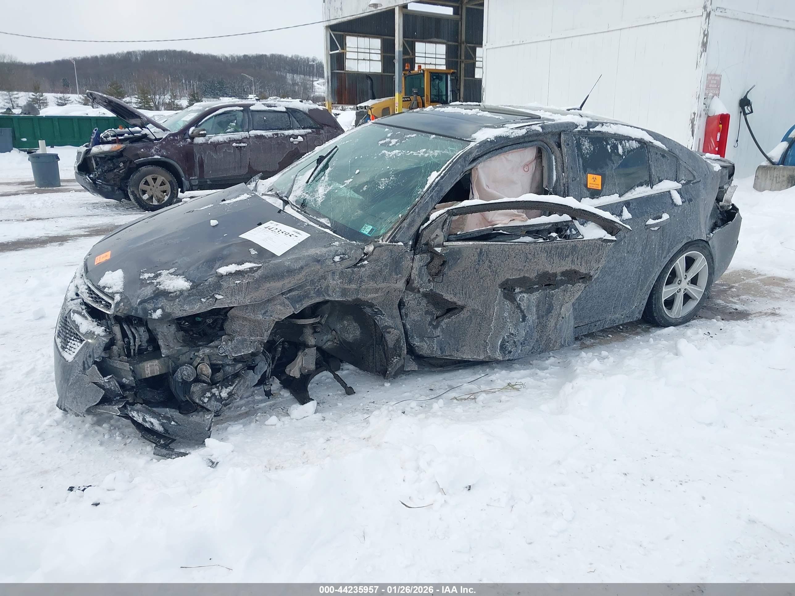 CHEVROLET CRUZE image 2