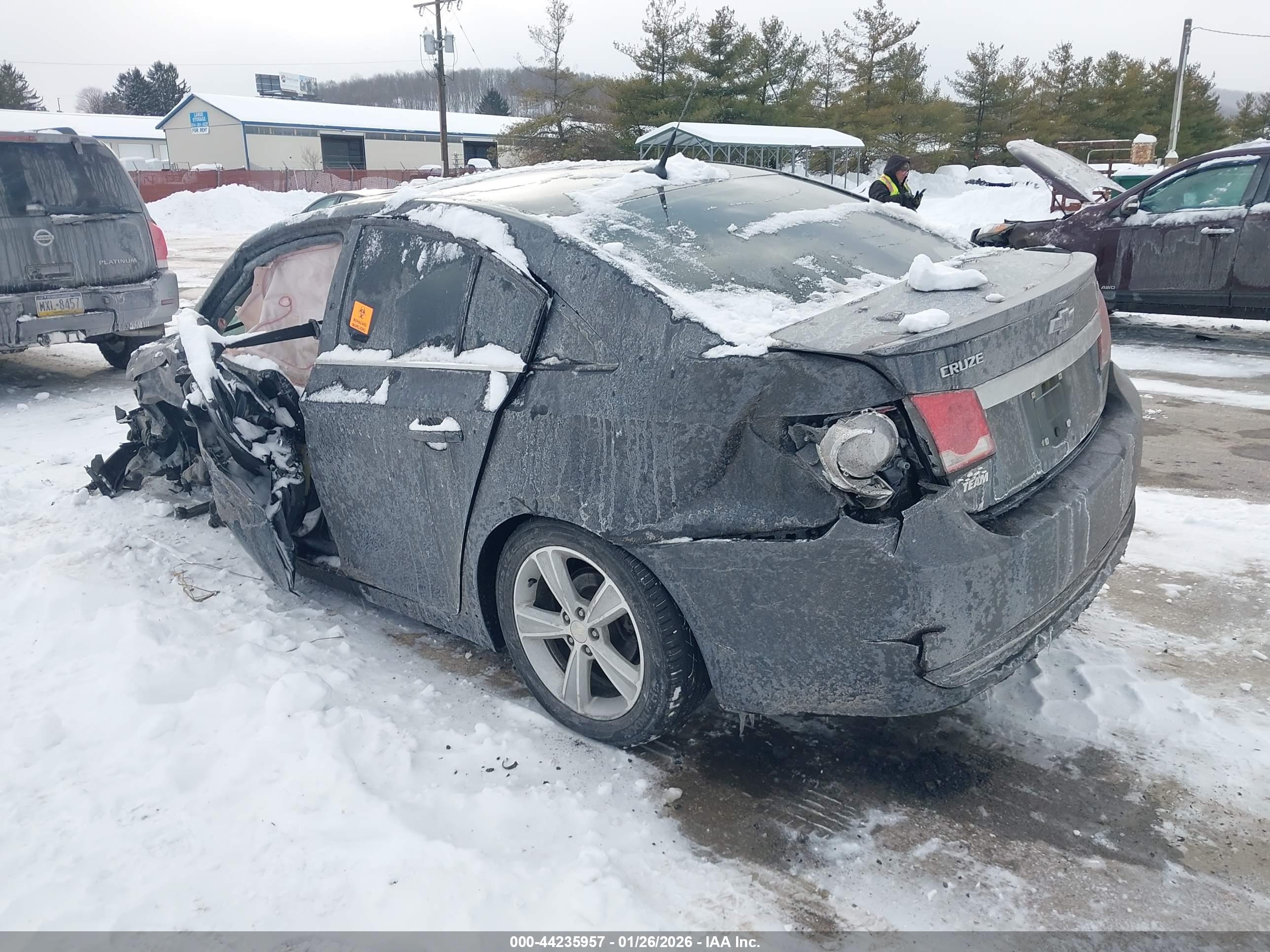 CHEVROLET CRUZE image 3