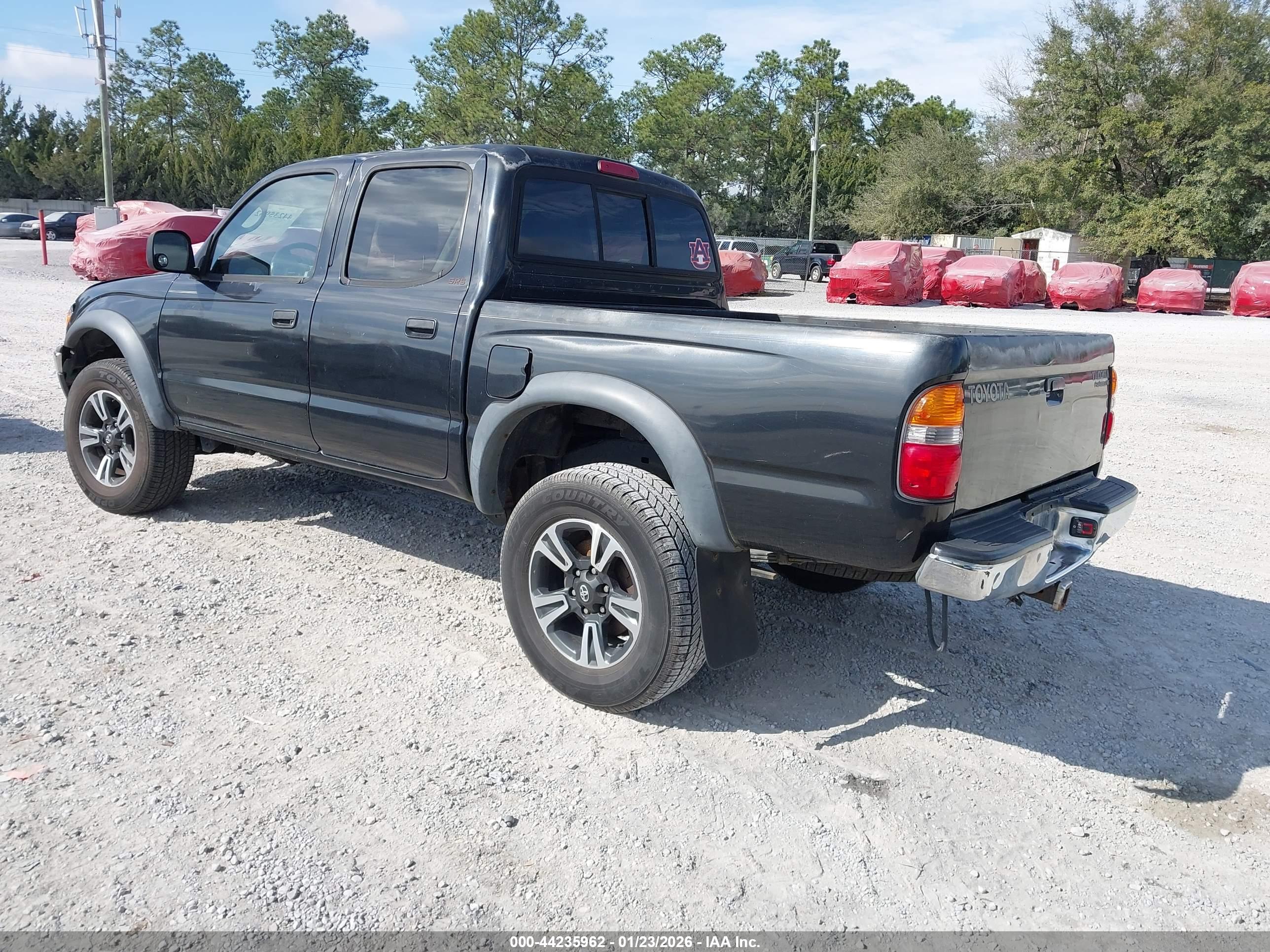 TOYOTA TACOMA image 3