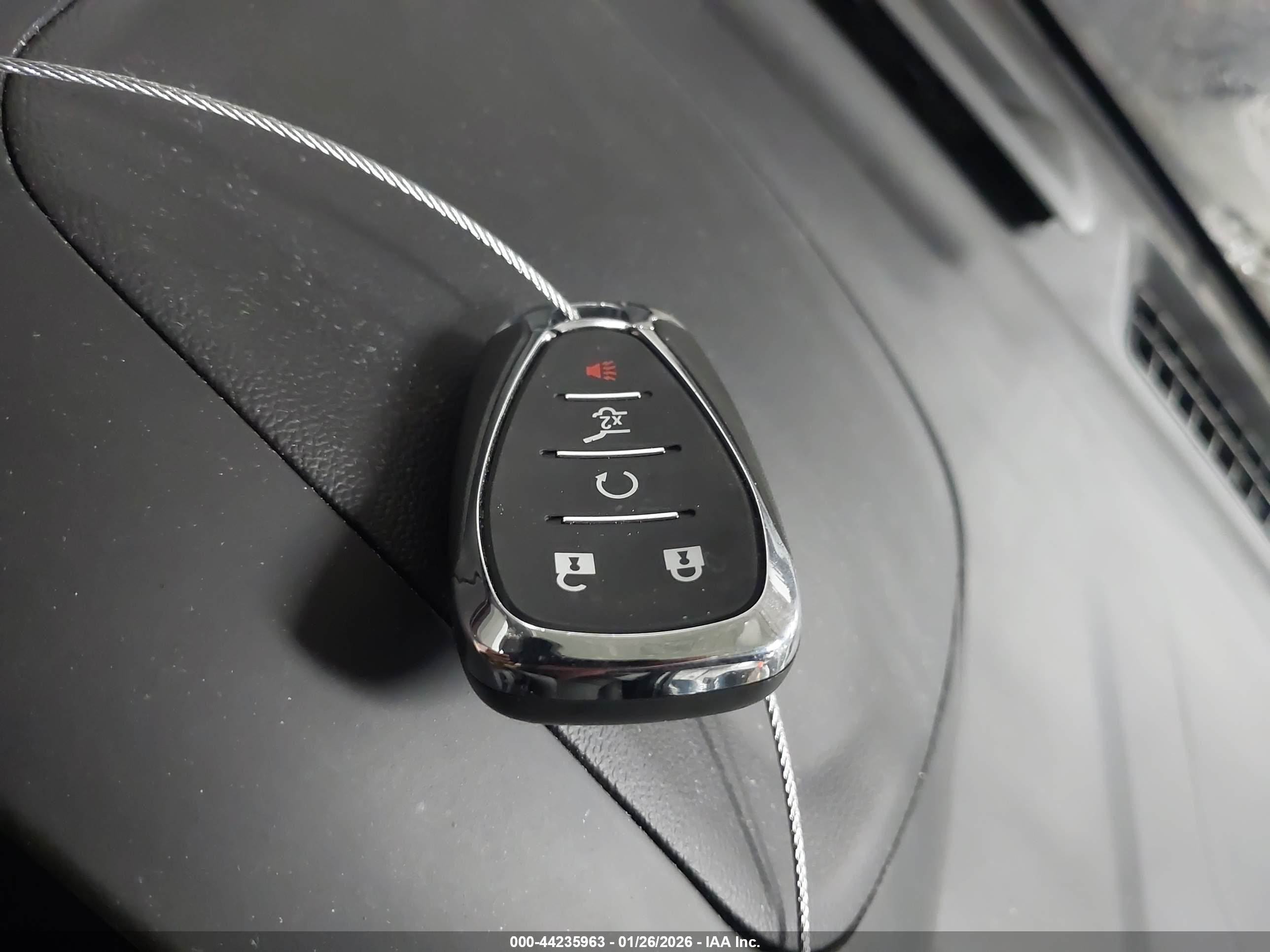 CHEVROLET EQUINOX image 11