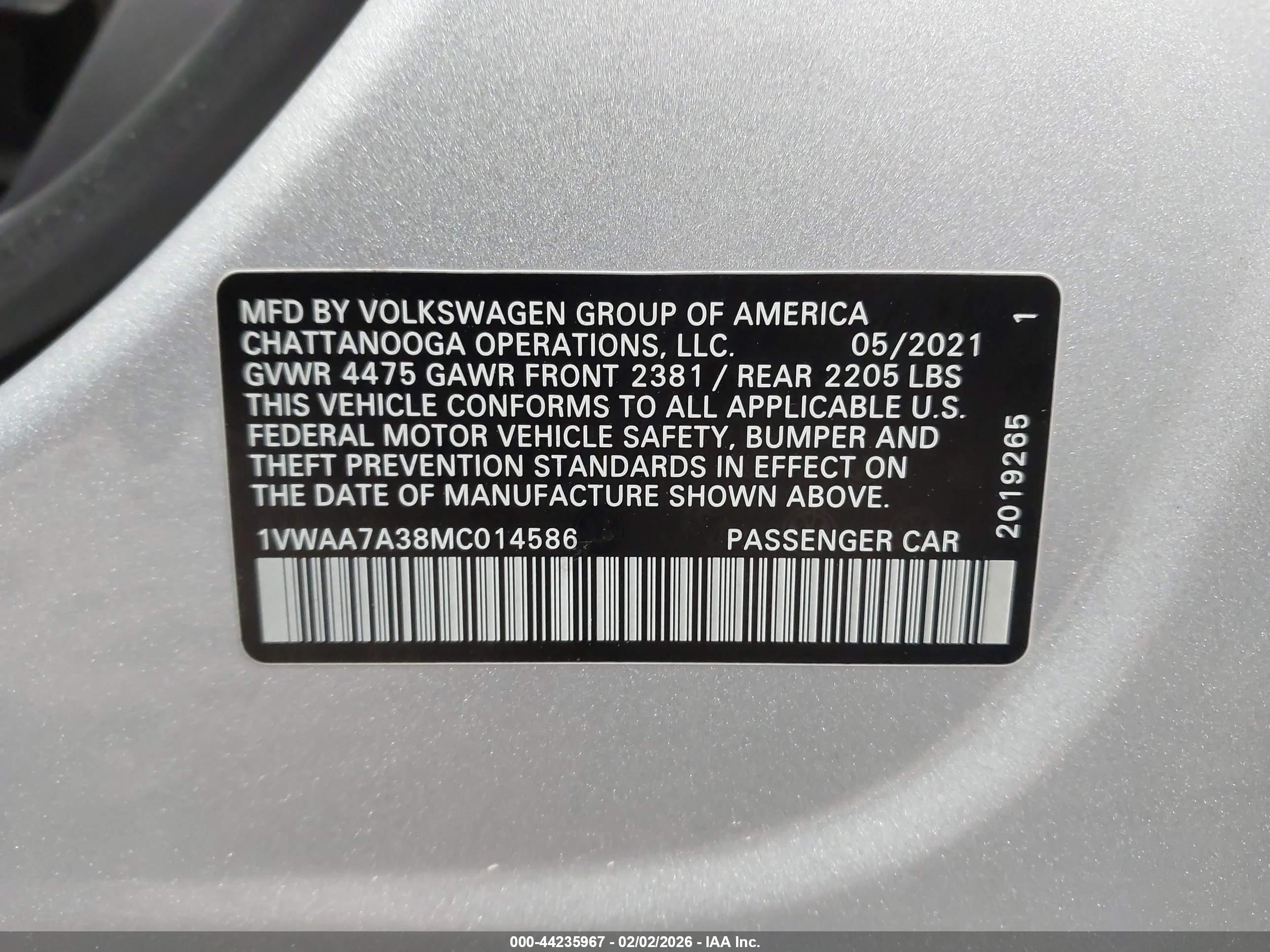 VOLKSWAGEN PASSAT image 9