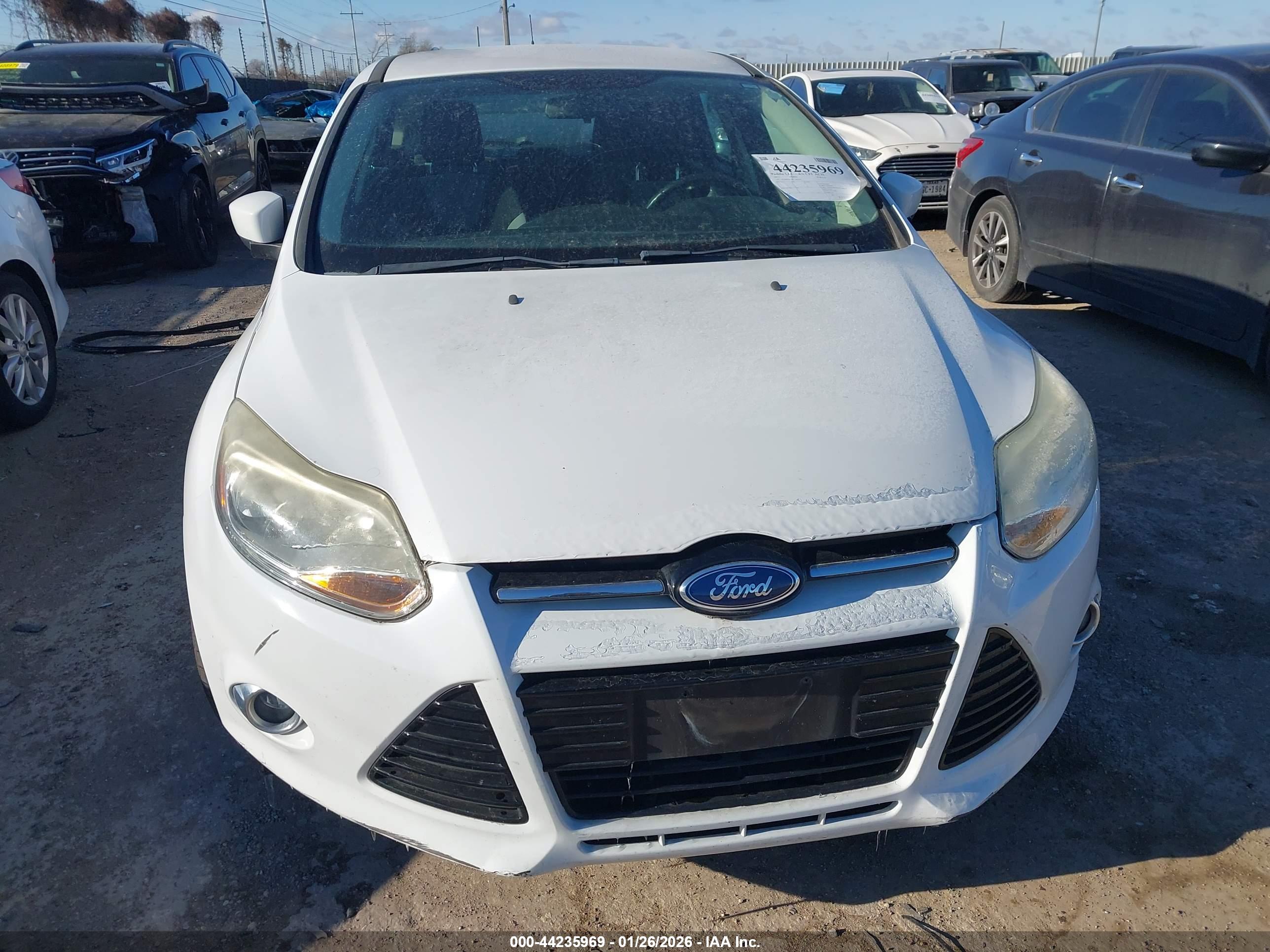 FORD FOCUS image 6