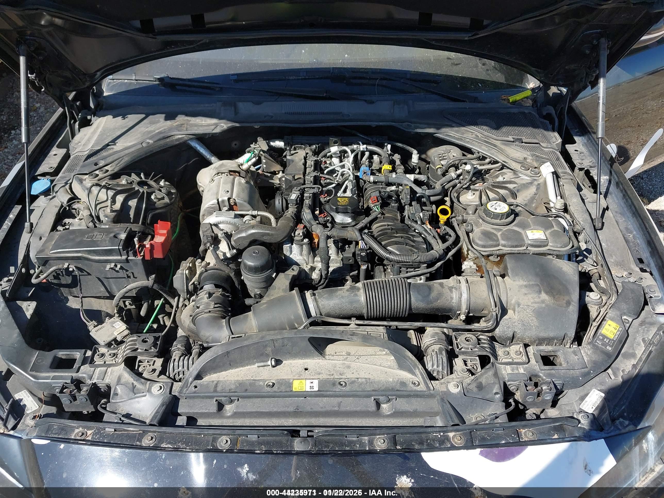 JAGUAR XF image 10