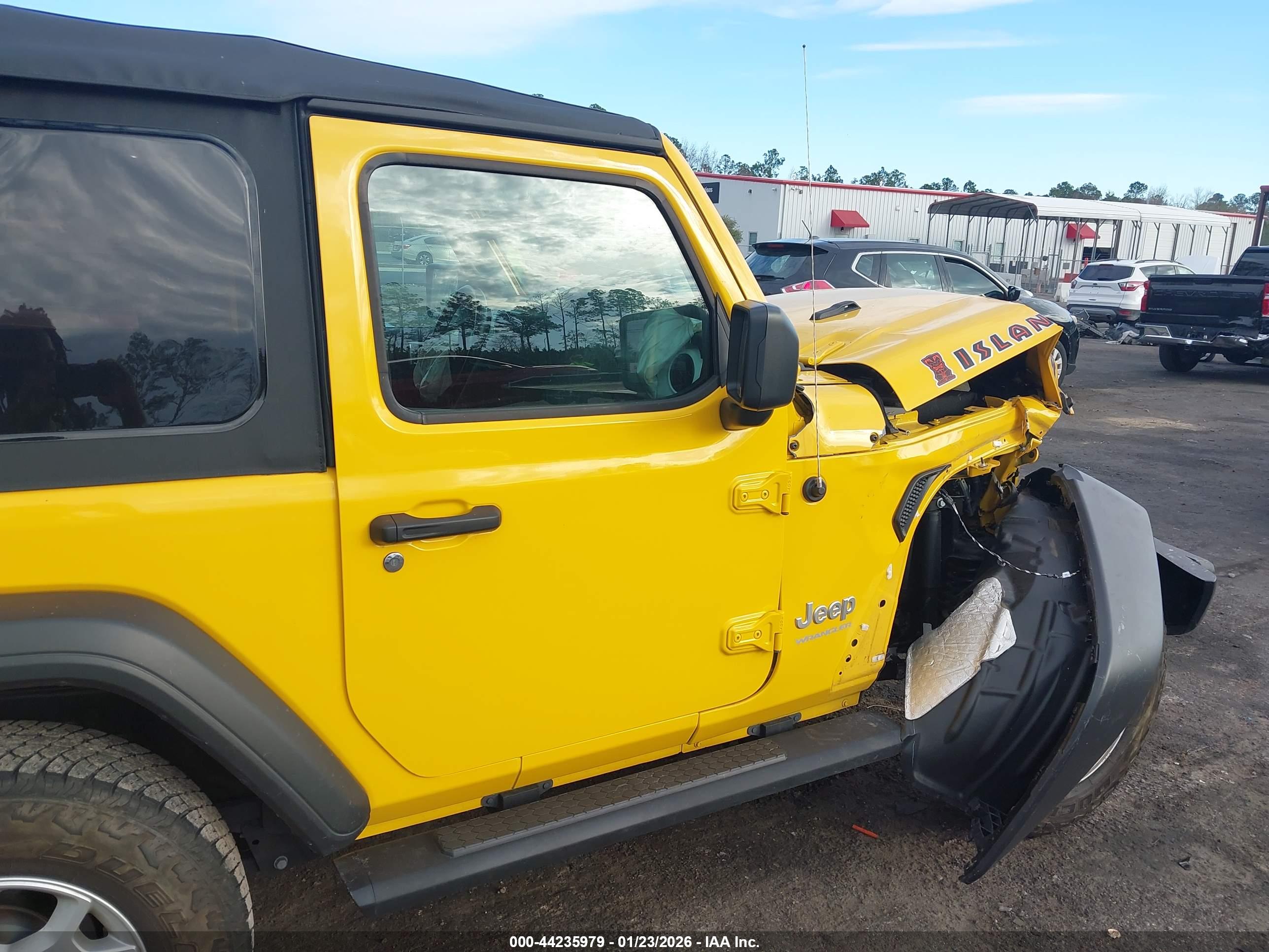JEEP WRANGLER image 6