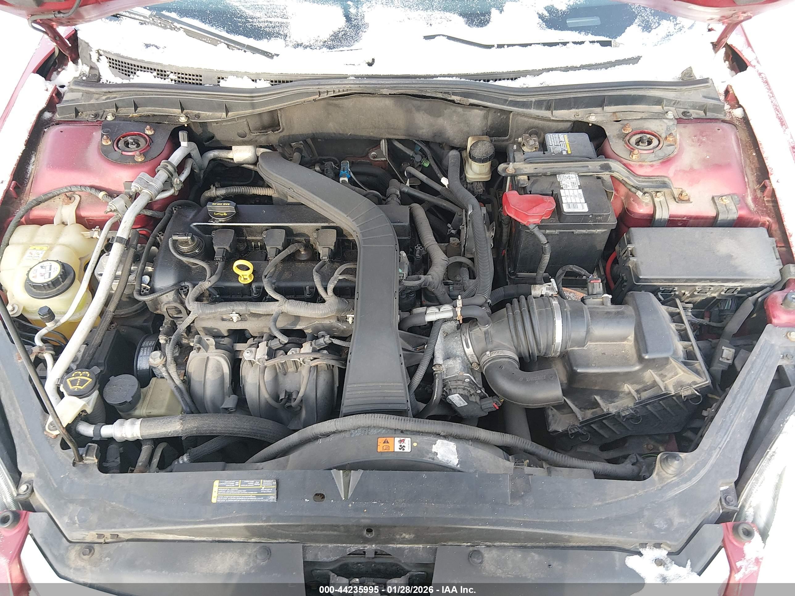 FORD FUSION image 10