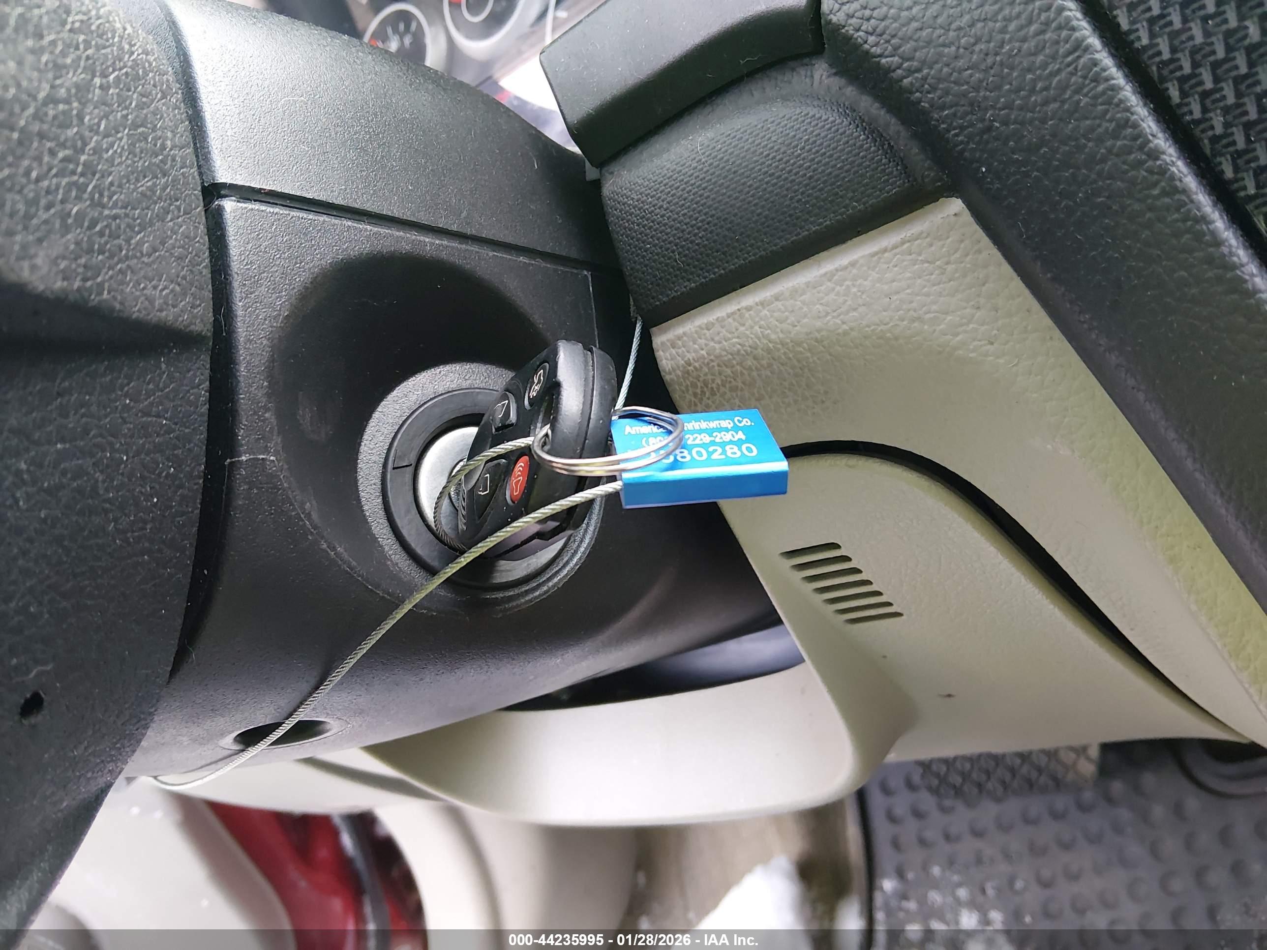 FORD FUSION image 11