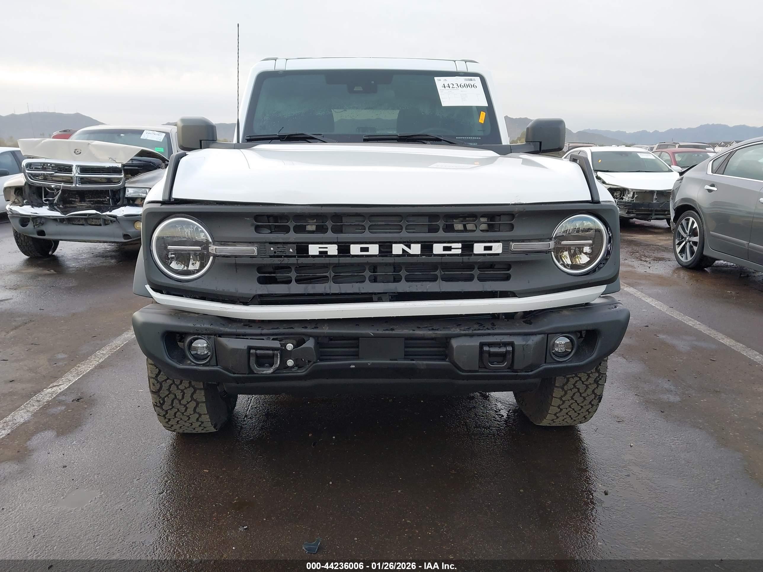FORD BRONCO image 6