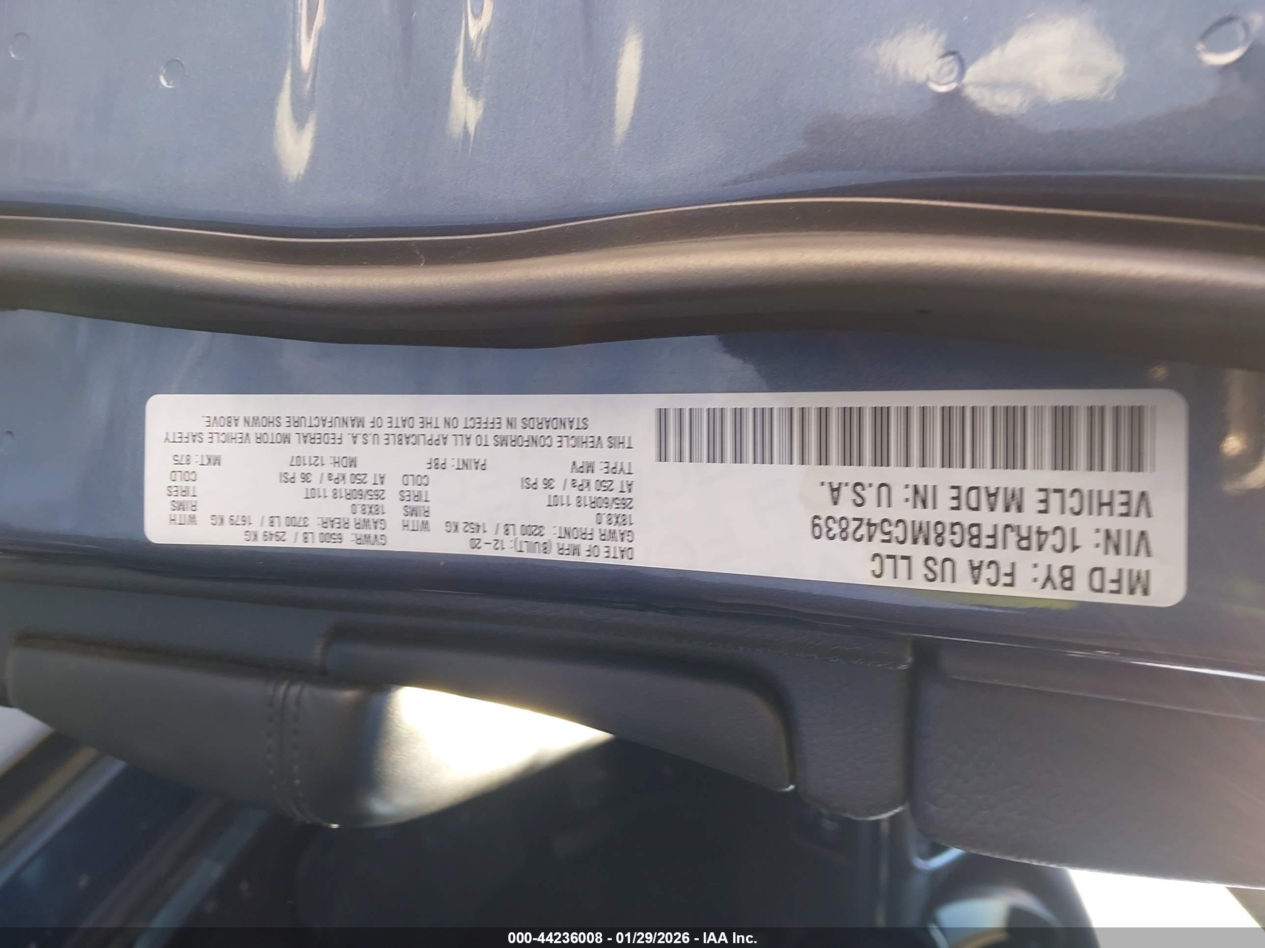 JEEP GRAND image 9