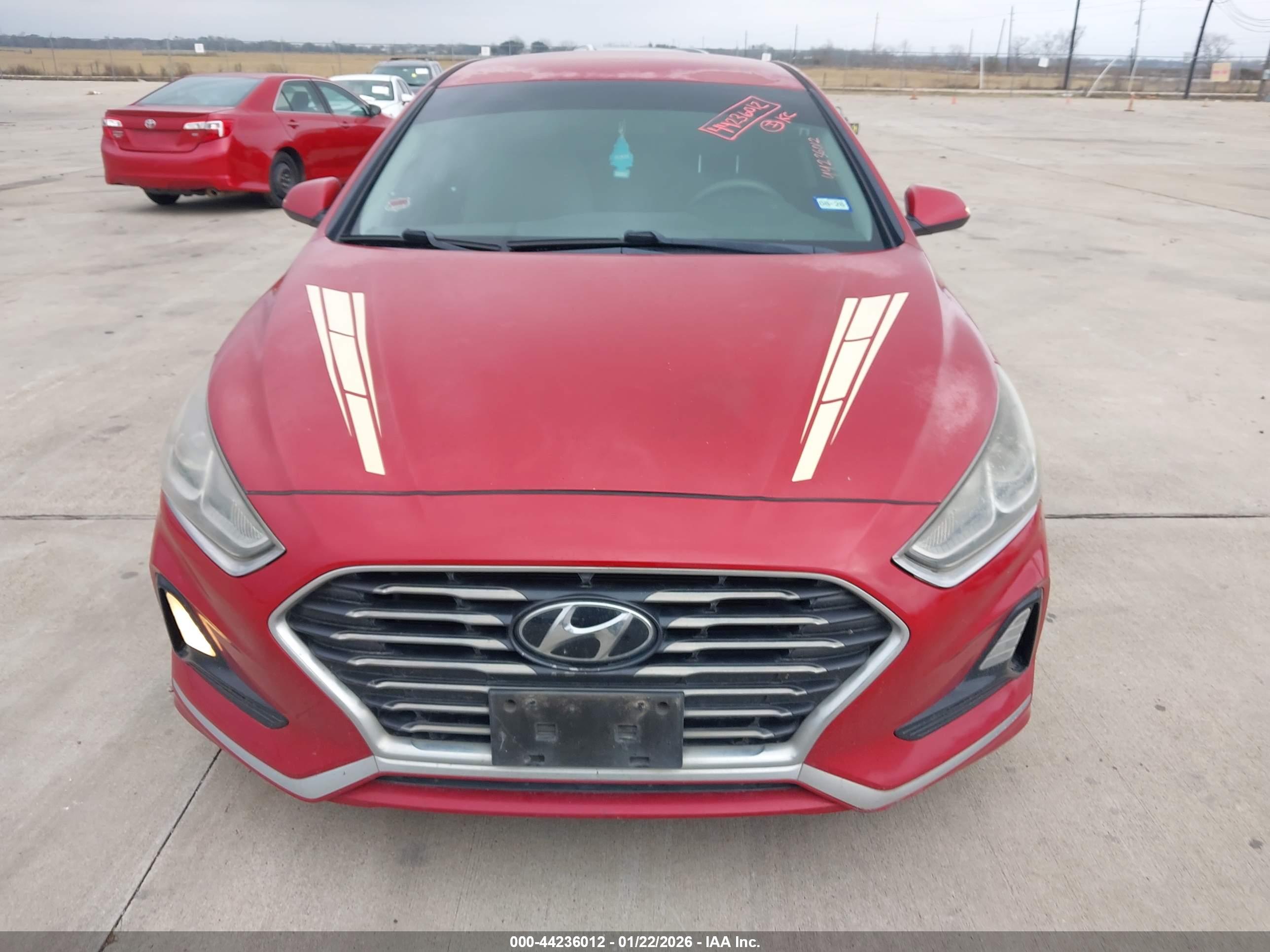 HYUNDAI SONATA image 6
