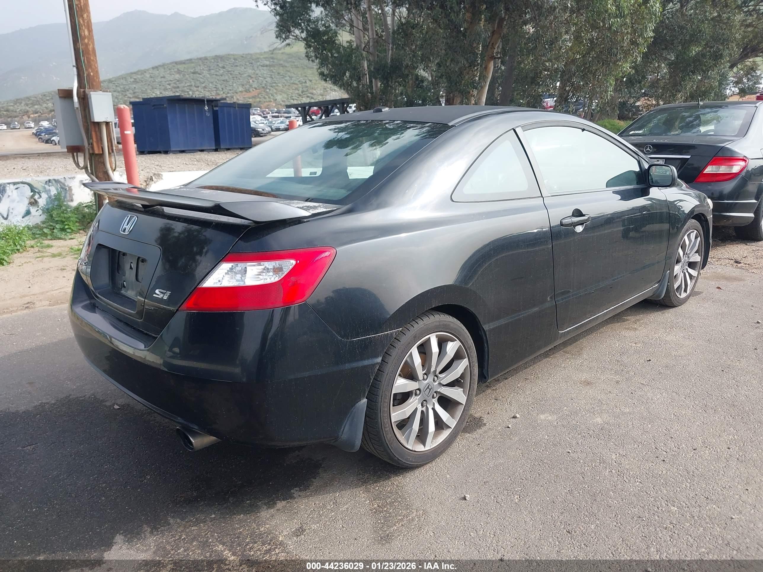 HONDA CIVIC image 4