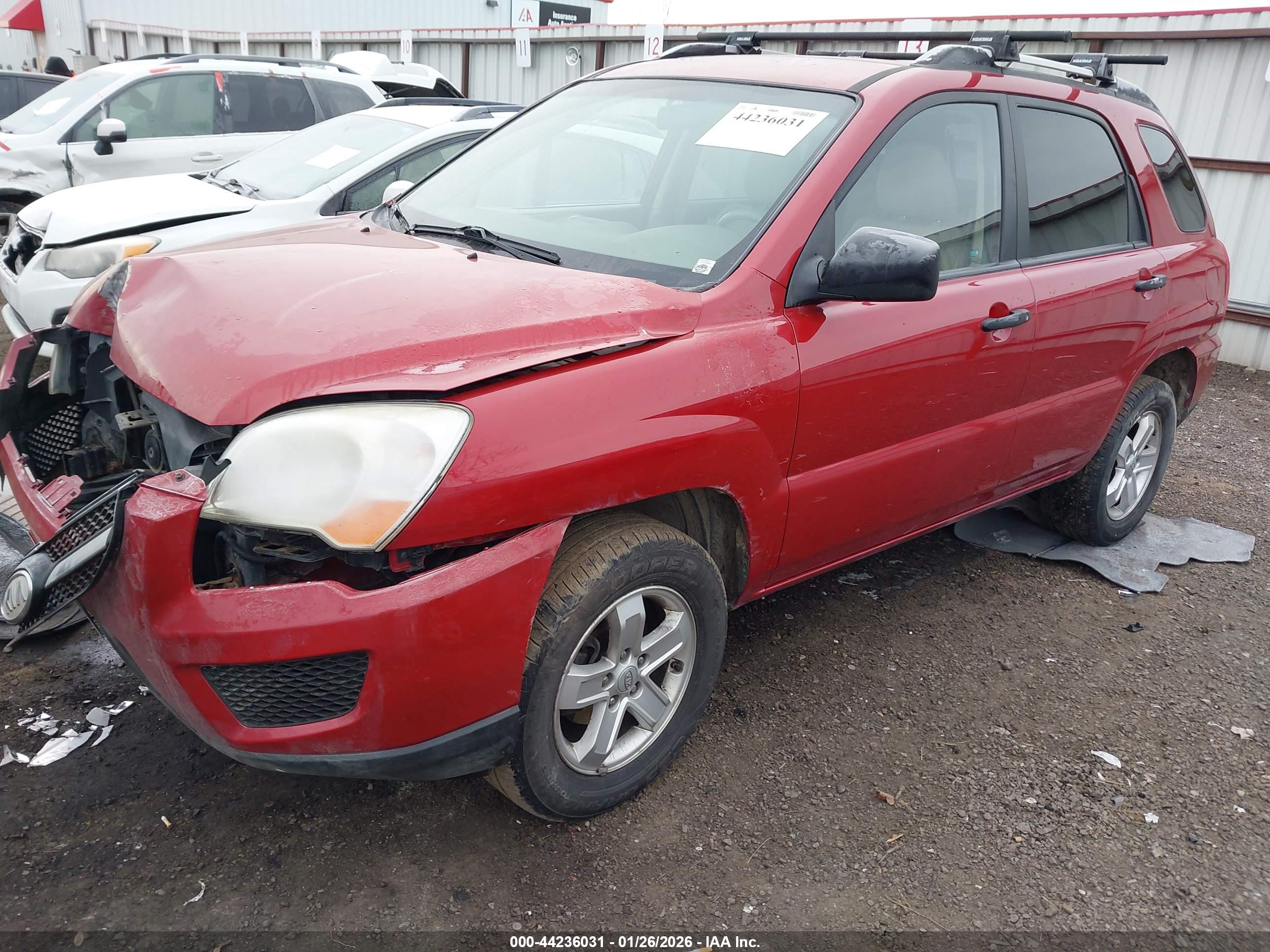 KIA SPORTAGE image 2