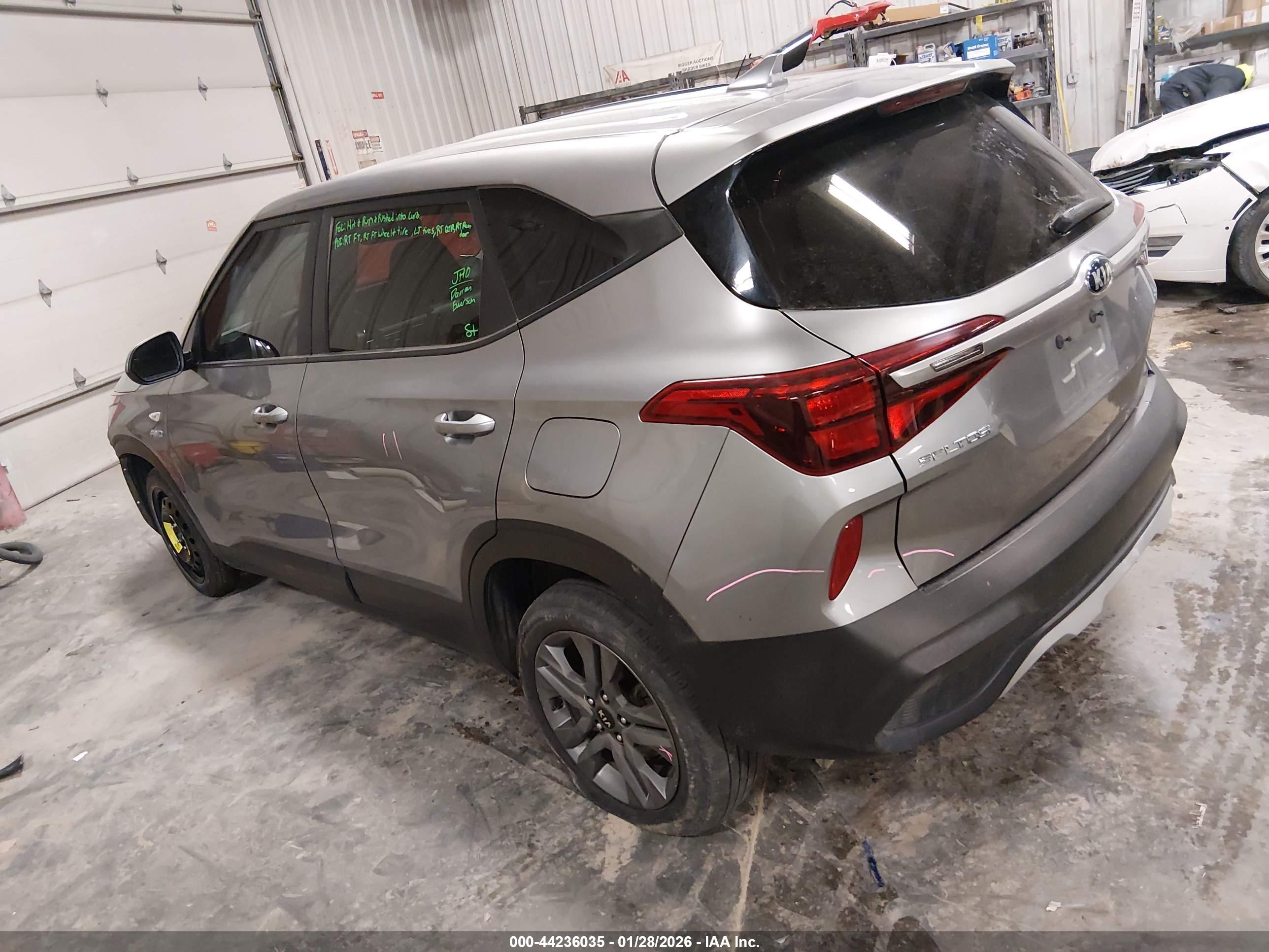 KIA SELTOS image 3