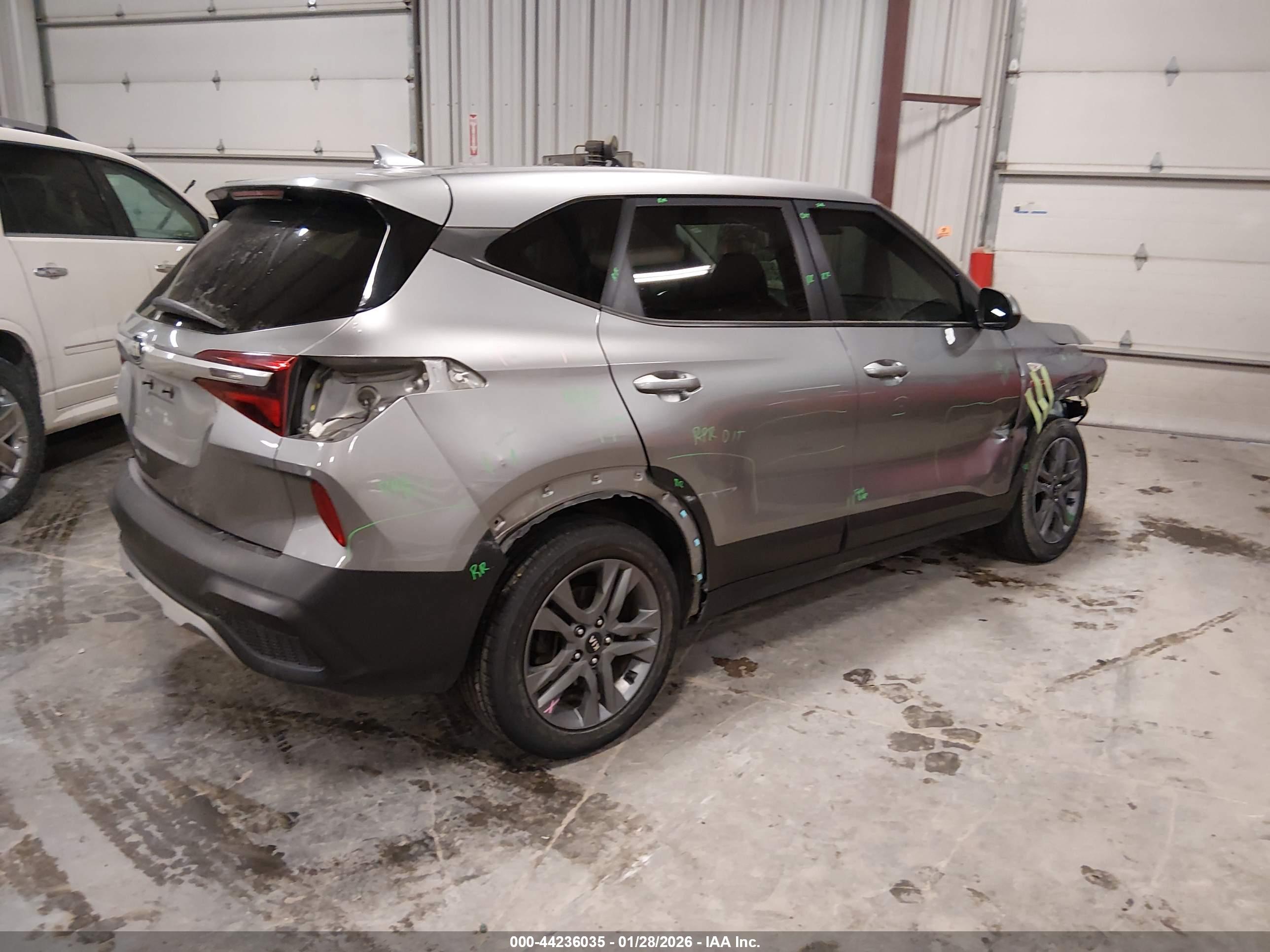 KIA SELTOS image 4