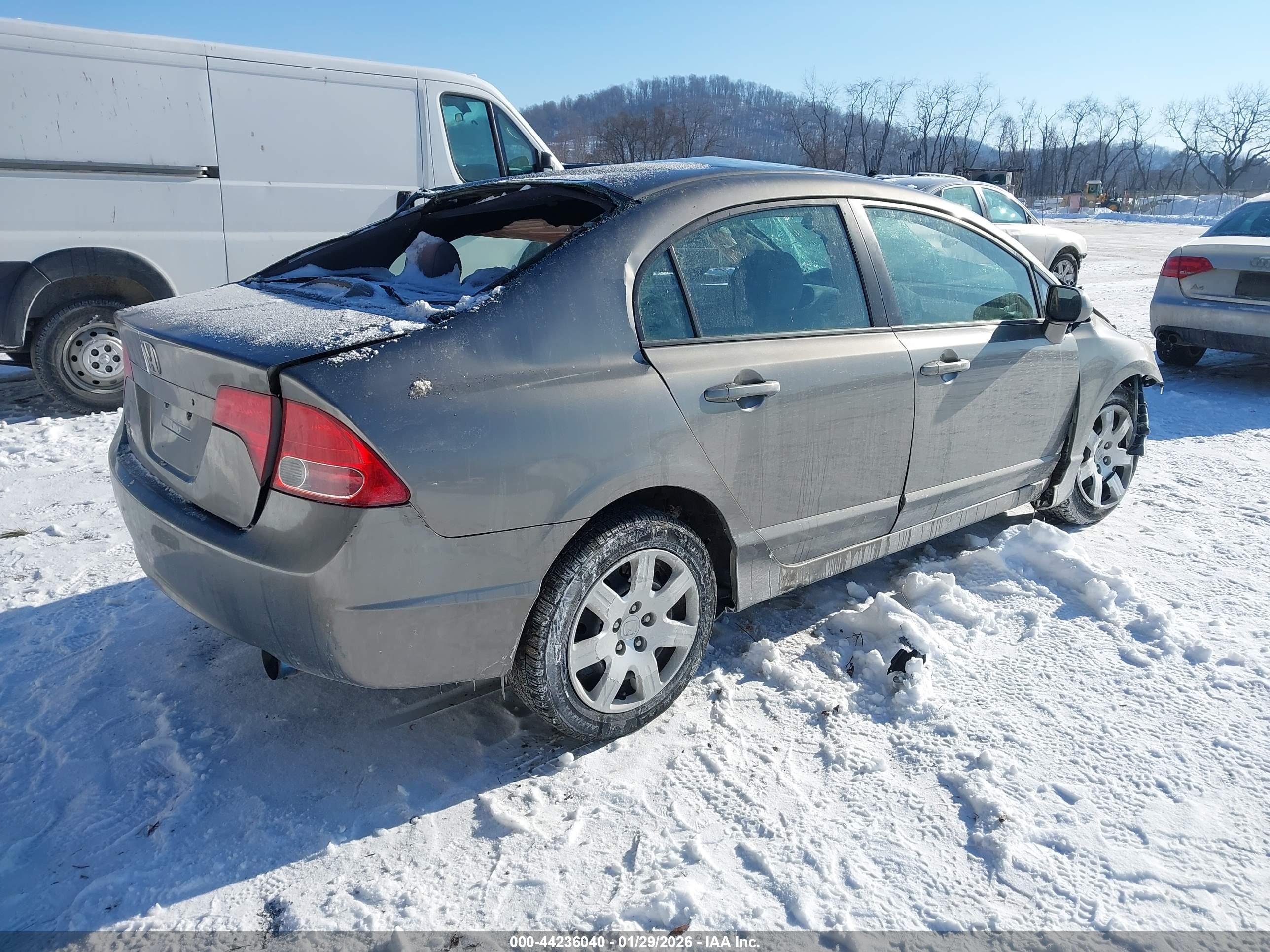 HONDA CIVIC image 4