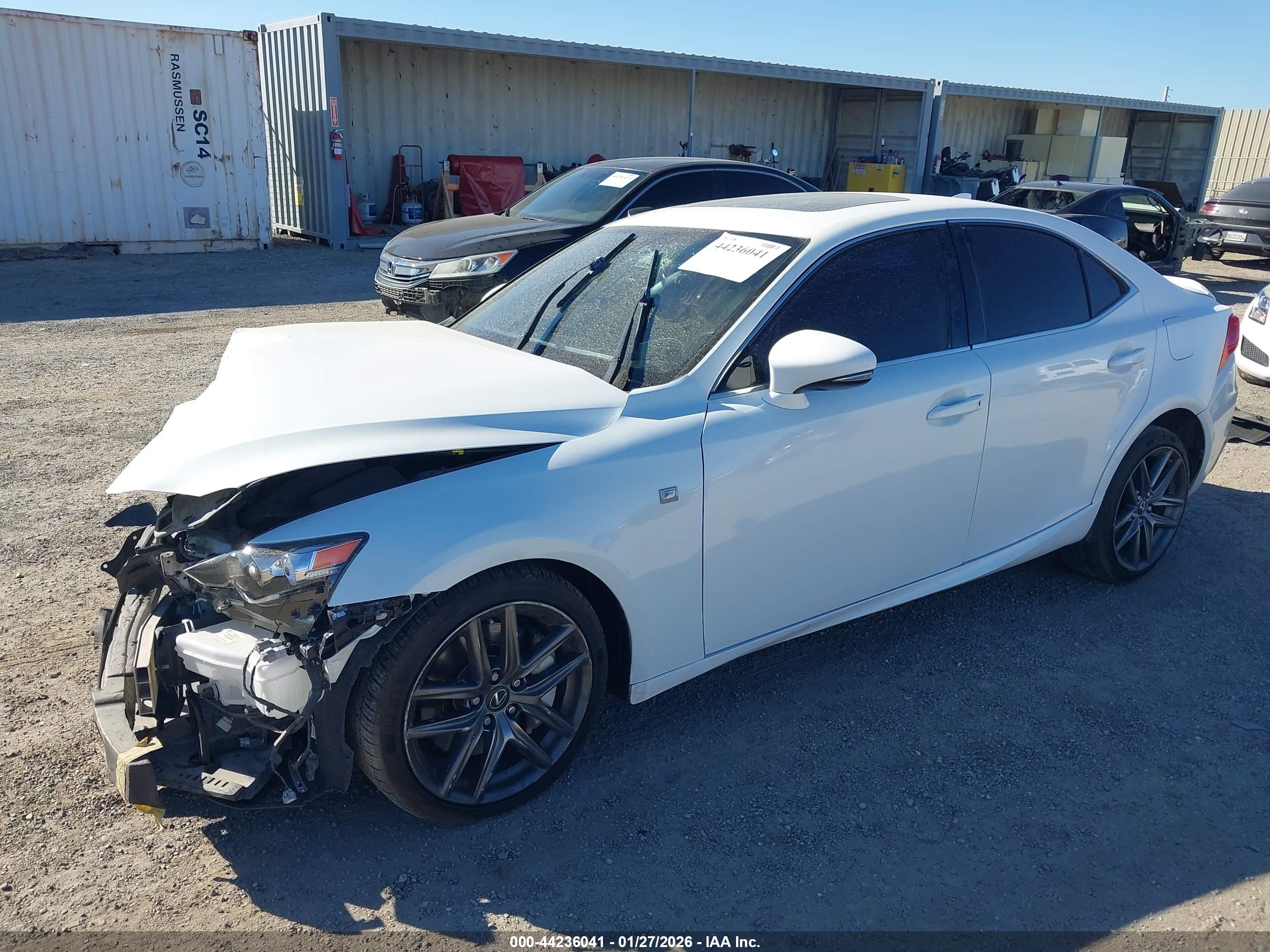LEXUS IS image 2